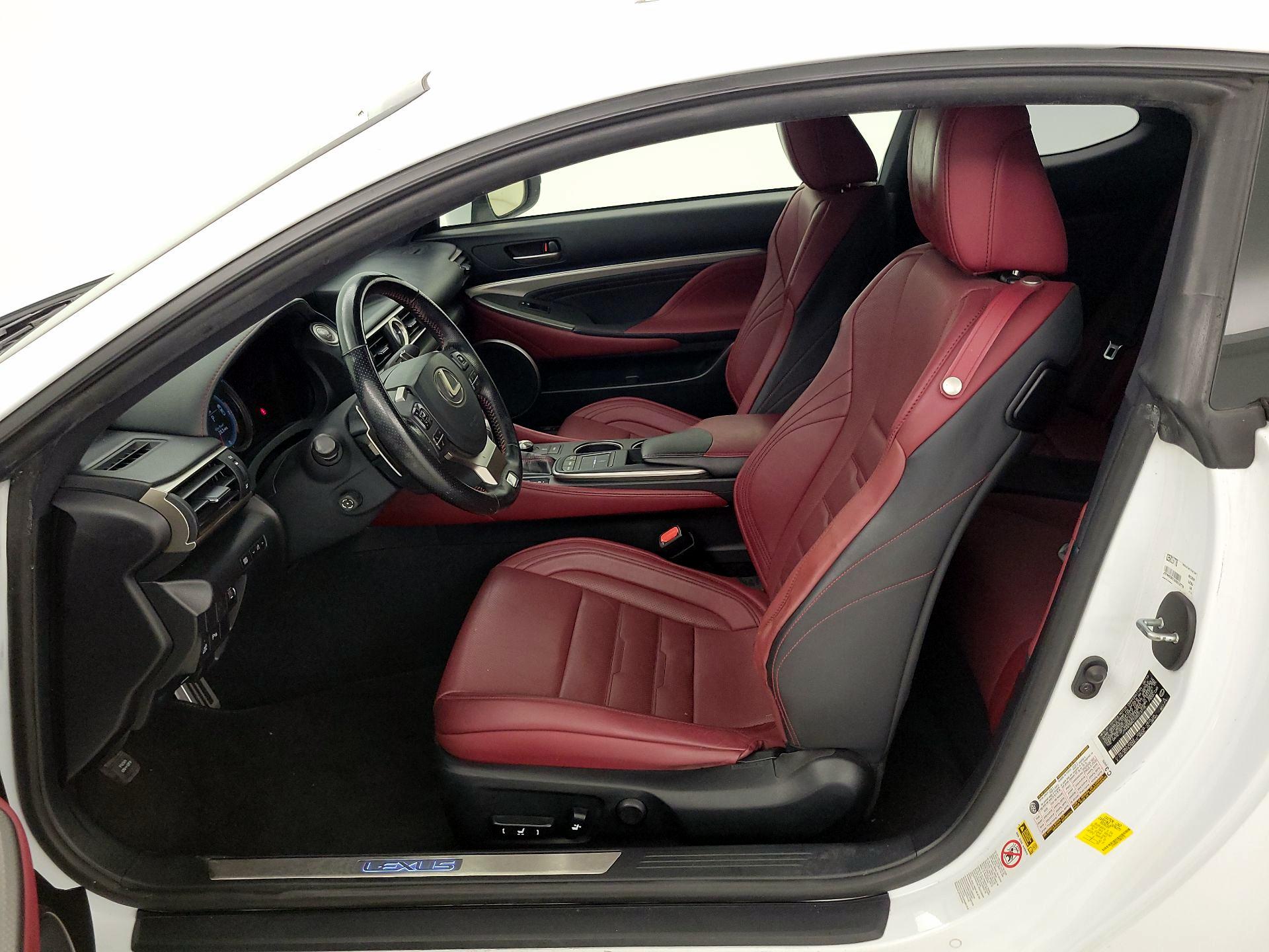 Thumbnail: 2016 Lexus RC - 11
