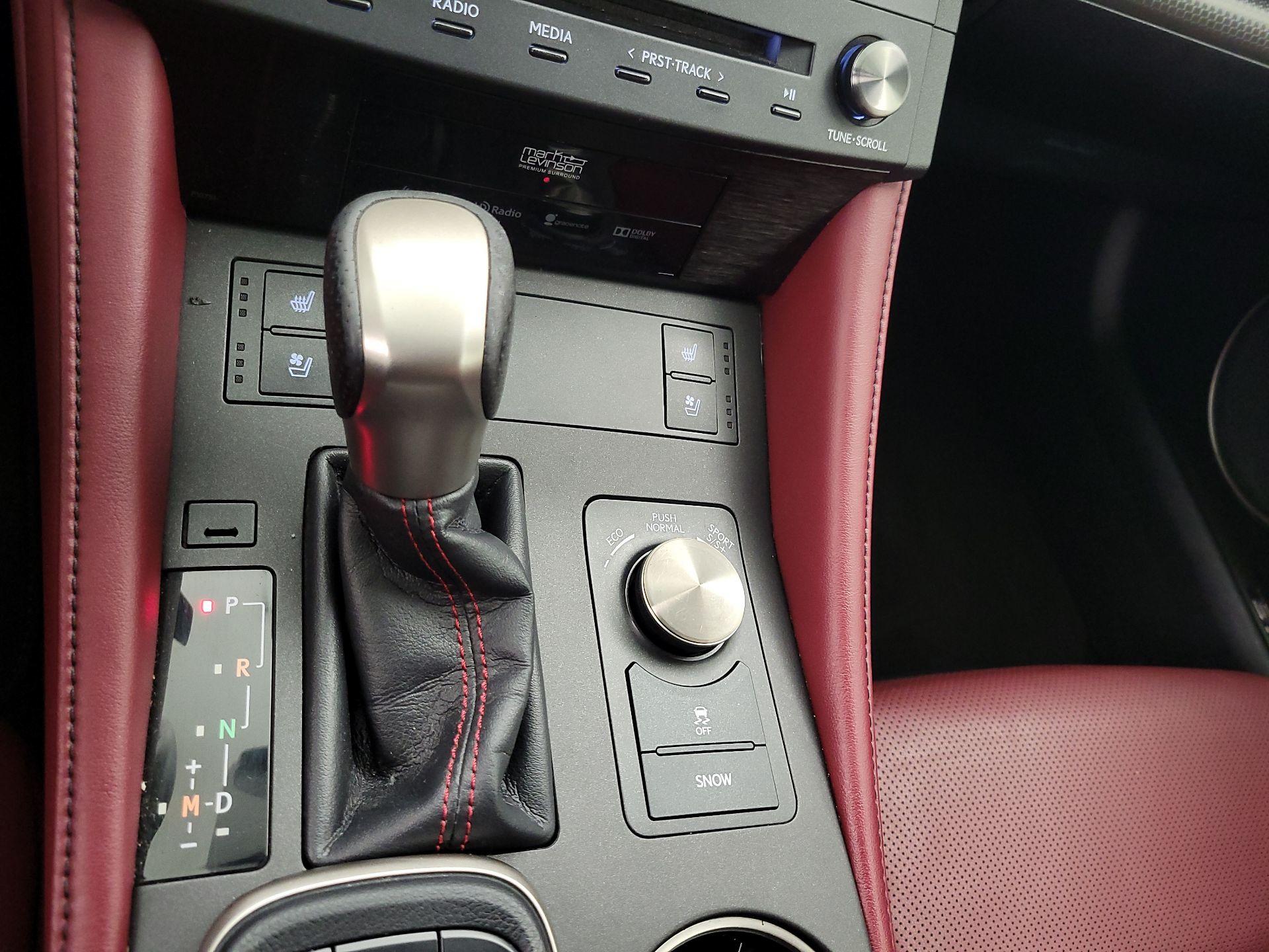 Thumbnail: 2016 Lexus RC - 18