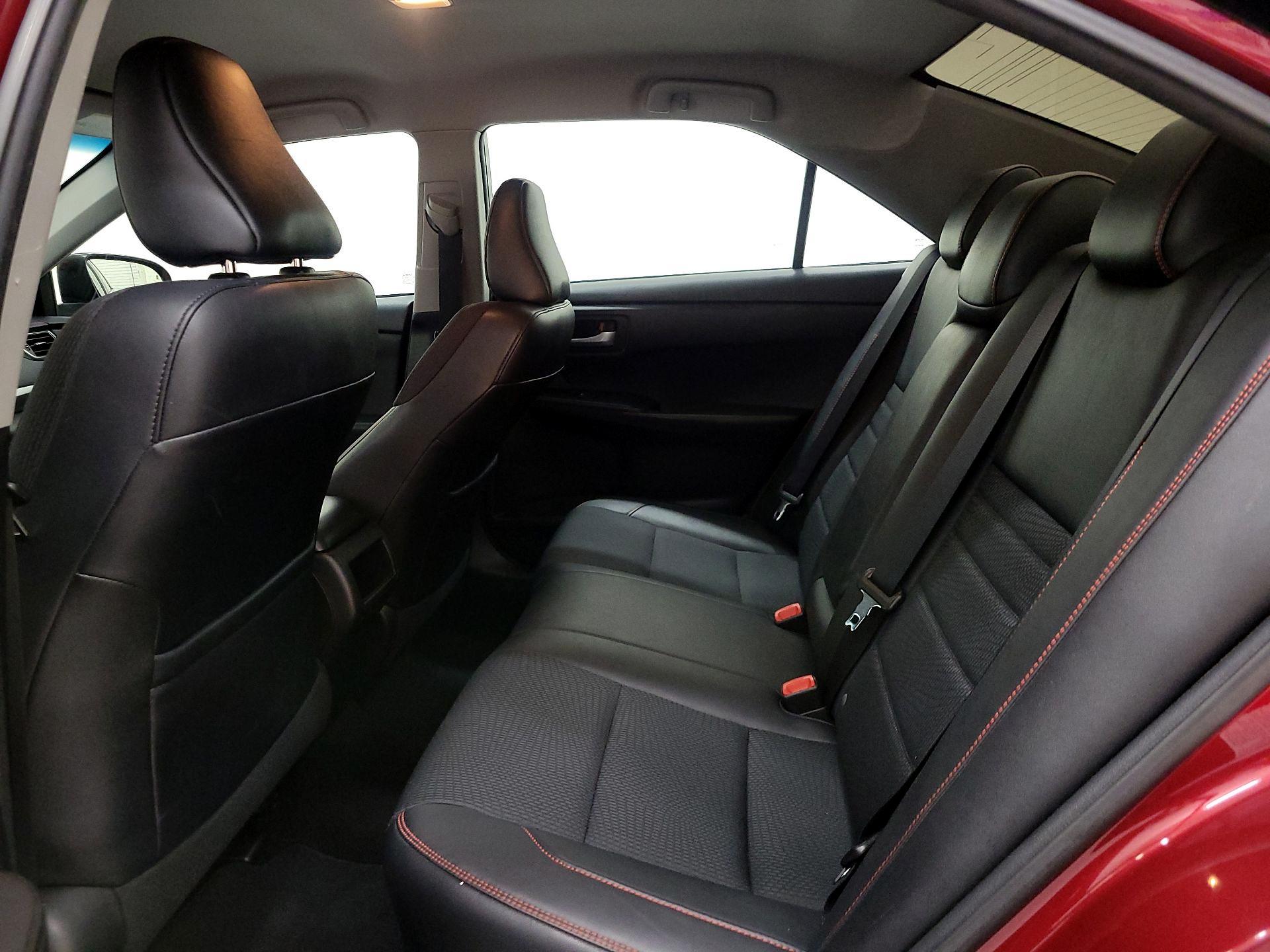Thumbnail: 2017 Toyota Camry - 19