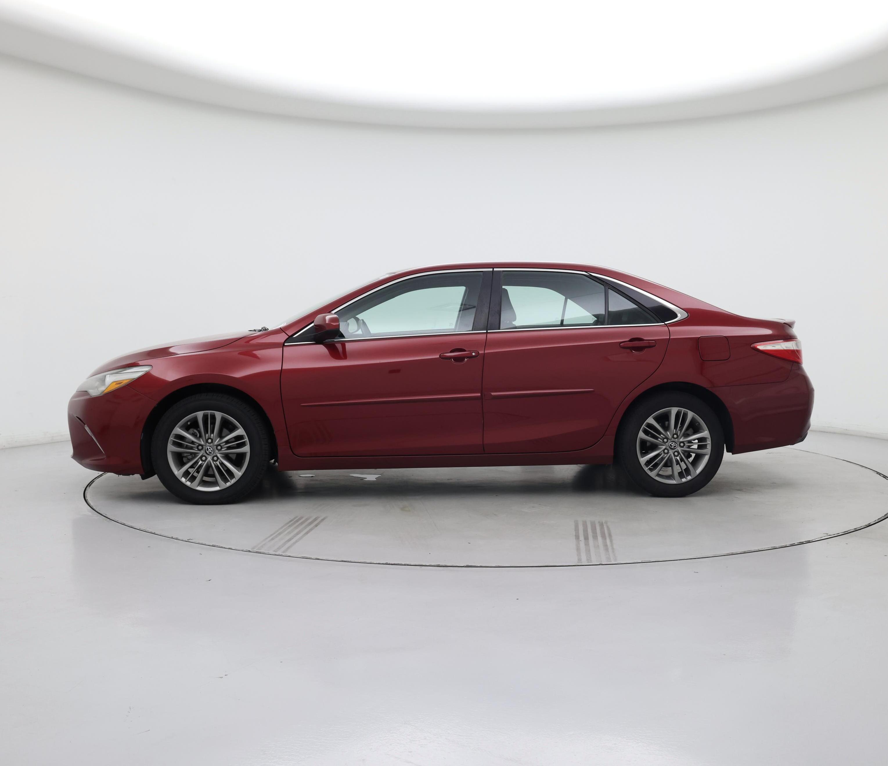 Thumbnail: 2017 Toyota Camry - 3