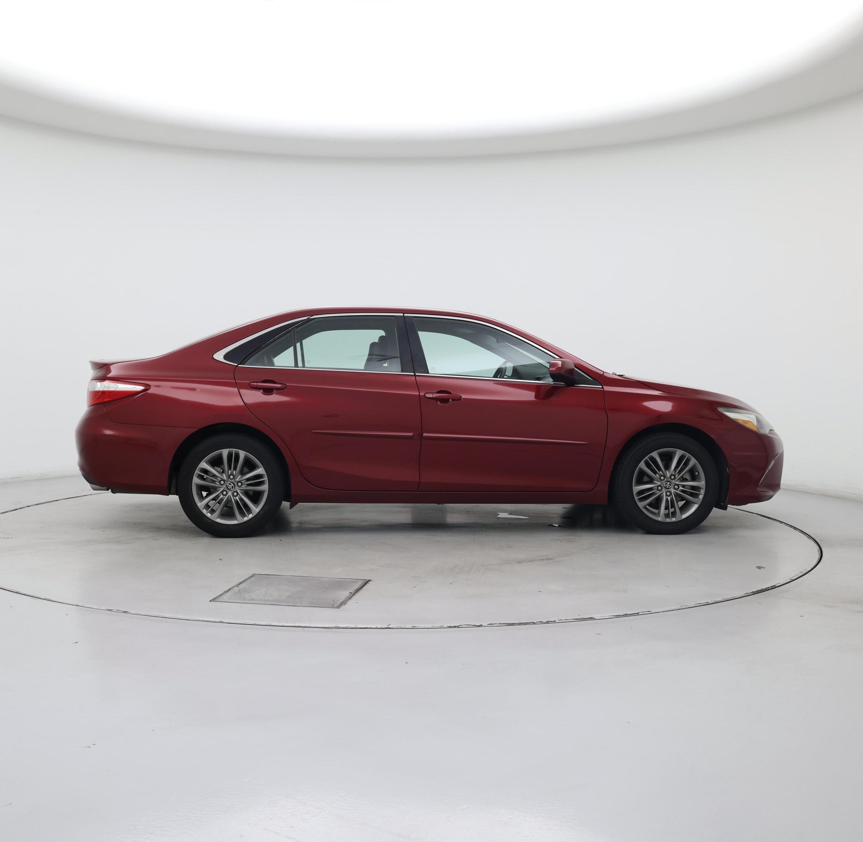 Thumbnail: 2017 Toyota Camry - 7