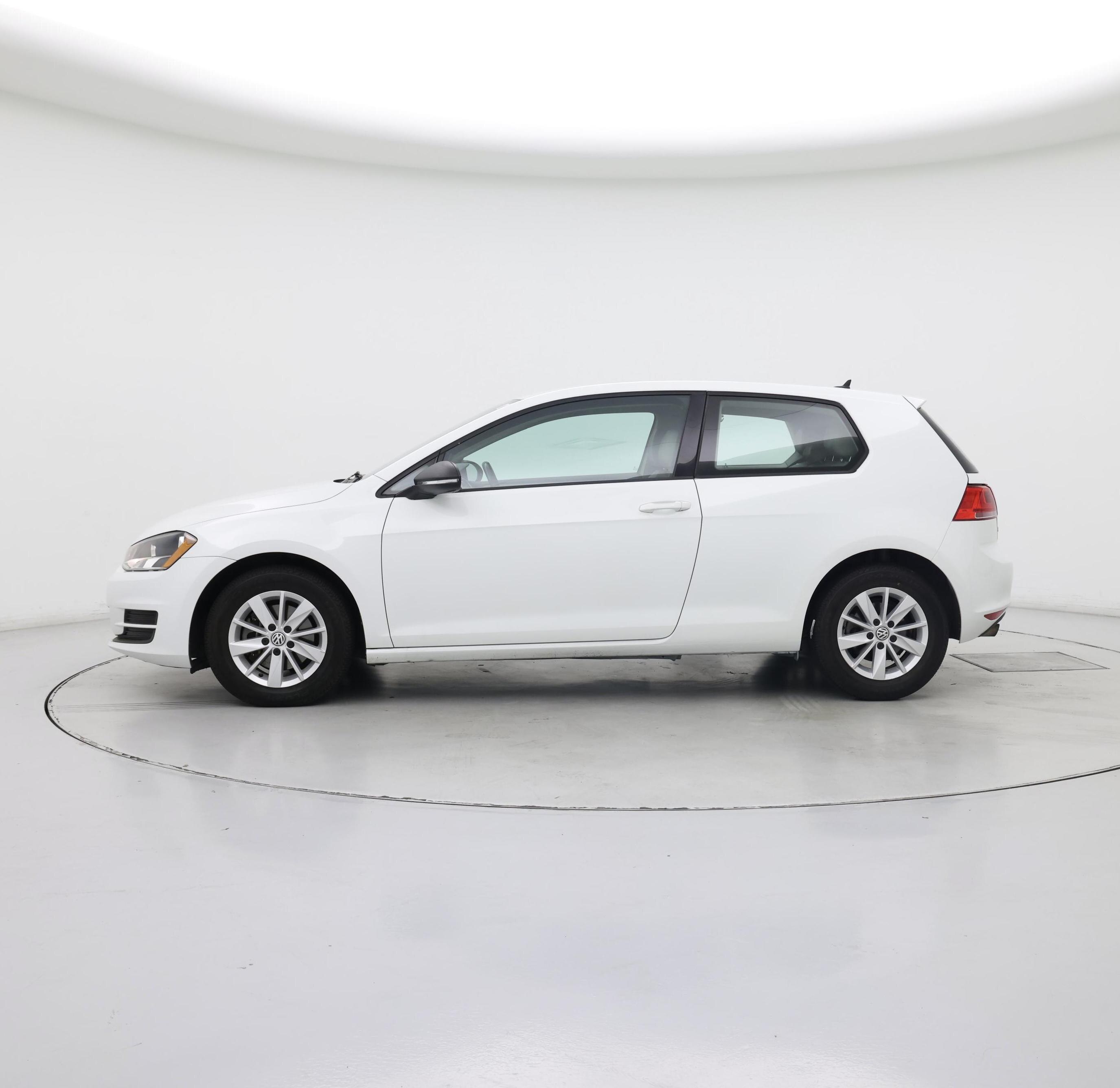 Thumbnail: 2015 Volkswagen Golf - 3