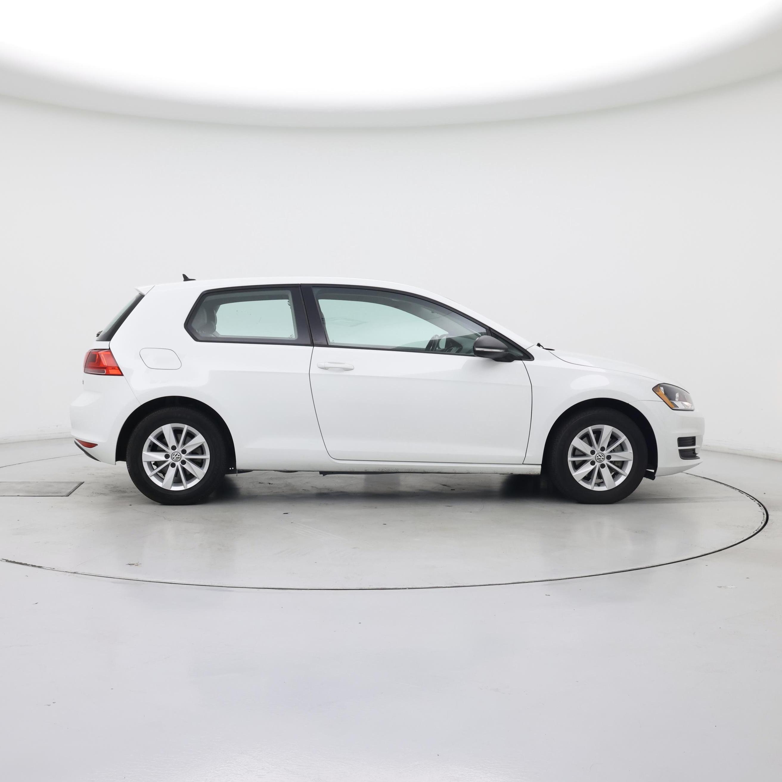 Thumbnail: 2015 Volkswagen Golf - 7