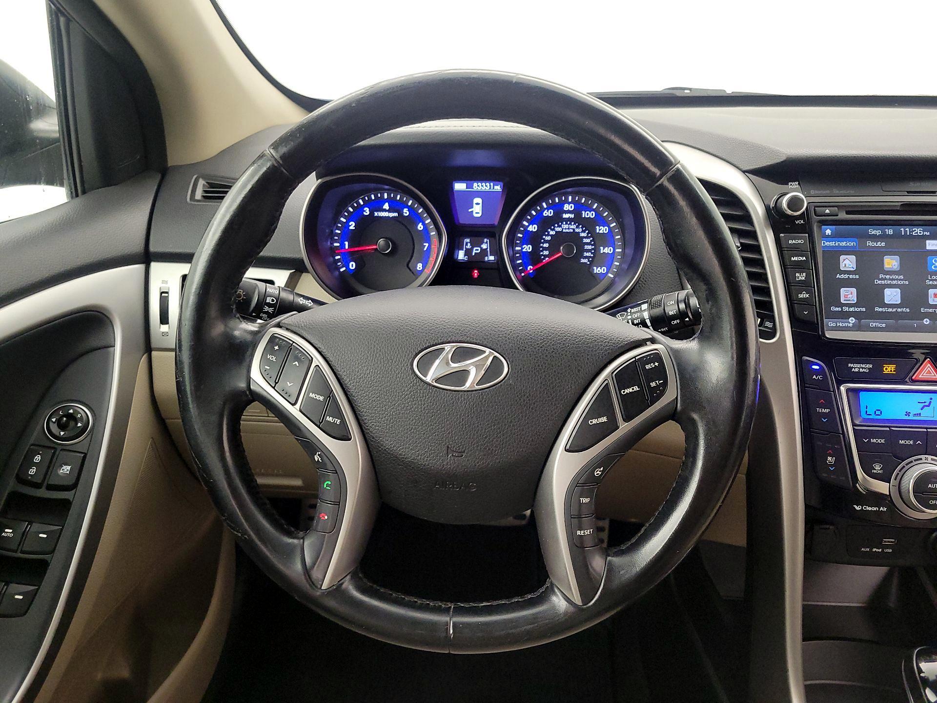 Thumbnail: 2016 Hyundai Elantra - 10