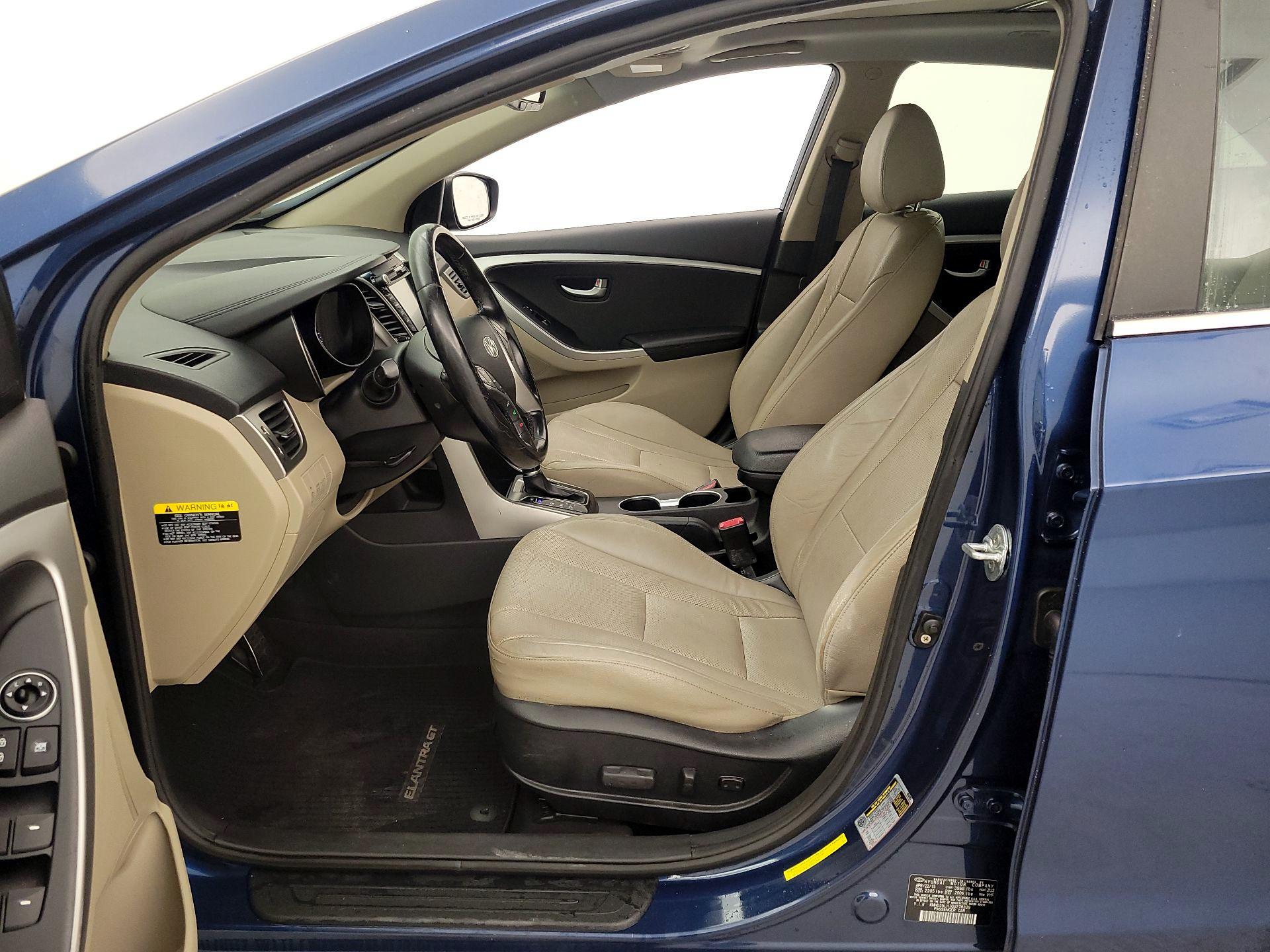 Thumbnail: 2016 Hyundai Elantra - 11