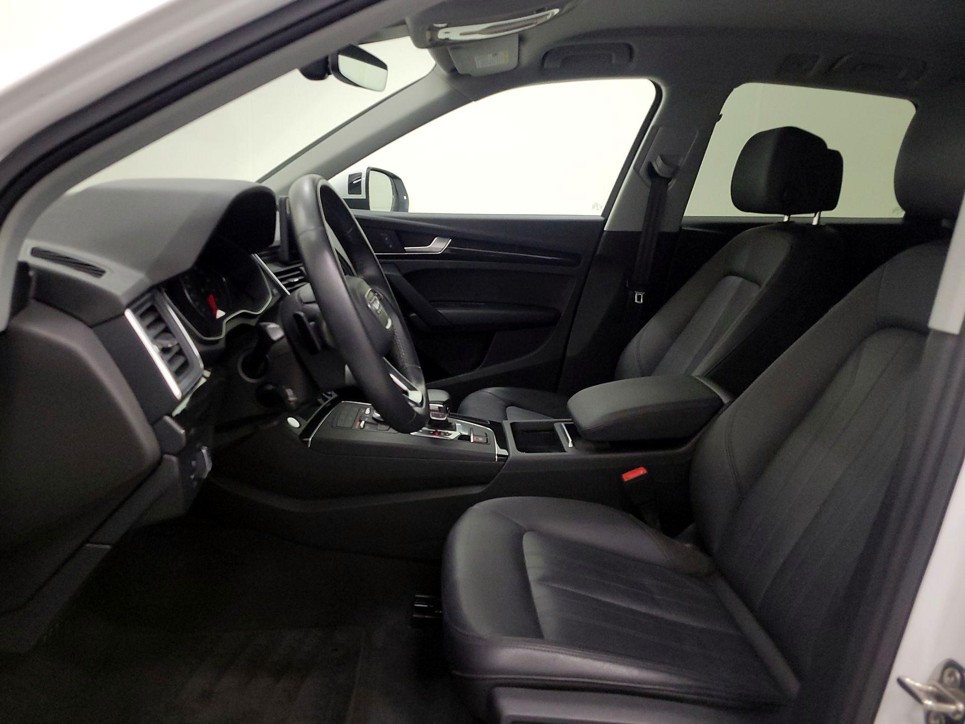 Thumbnail: 2019 Audi Q5 - 11