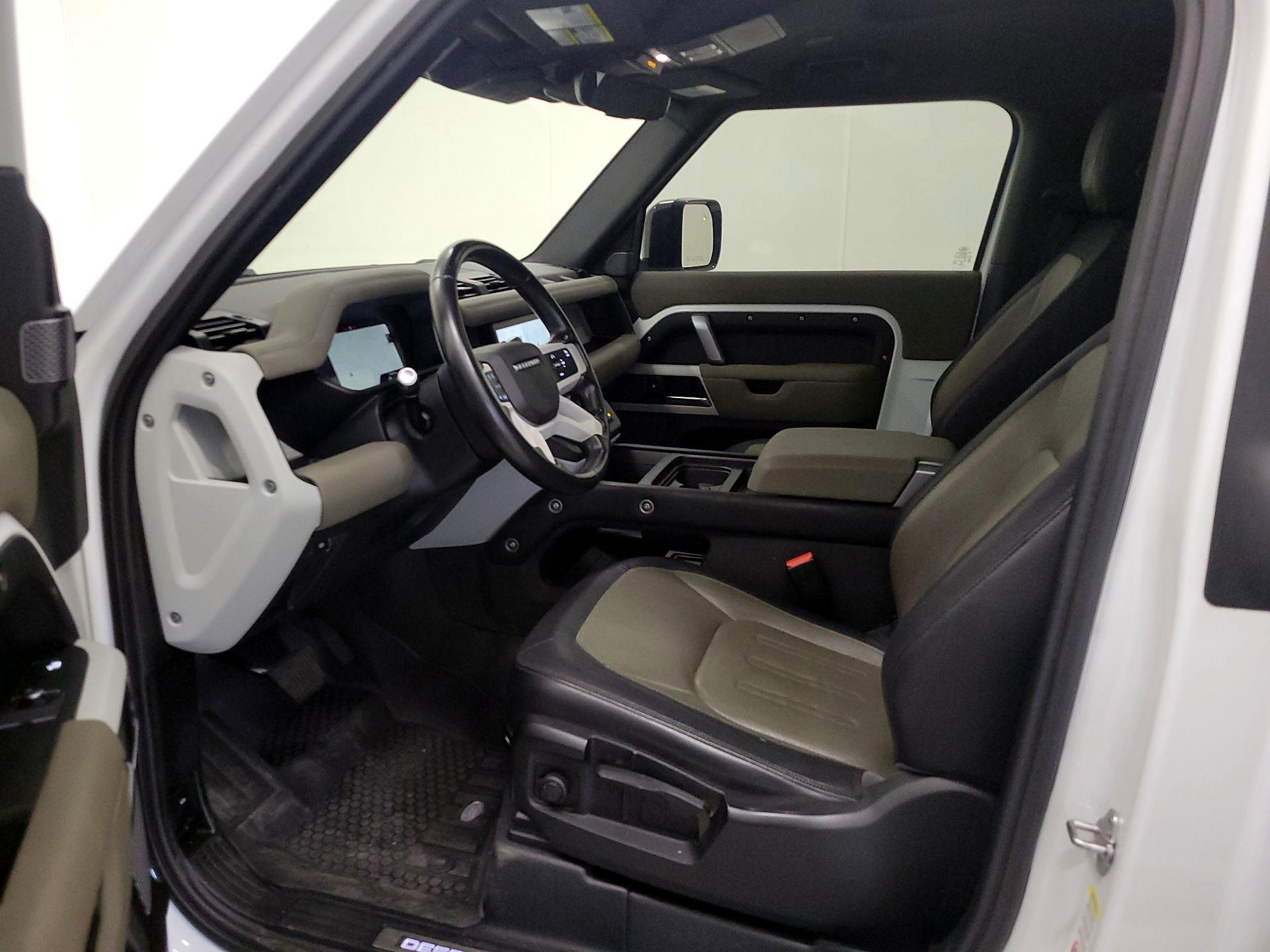 Thumbnail: 2021 Land Rover Defender - 11