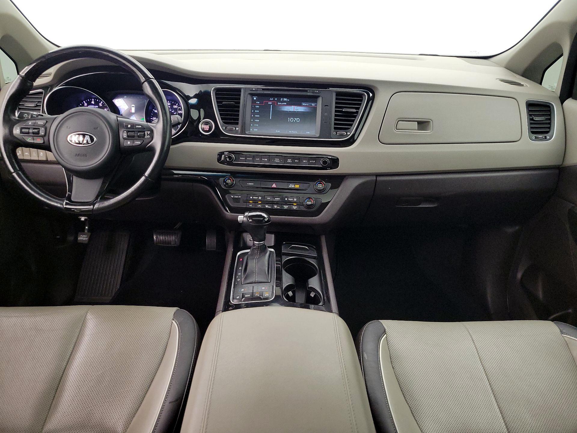 Thumbnail: 2015 Kia Sedona - 9