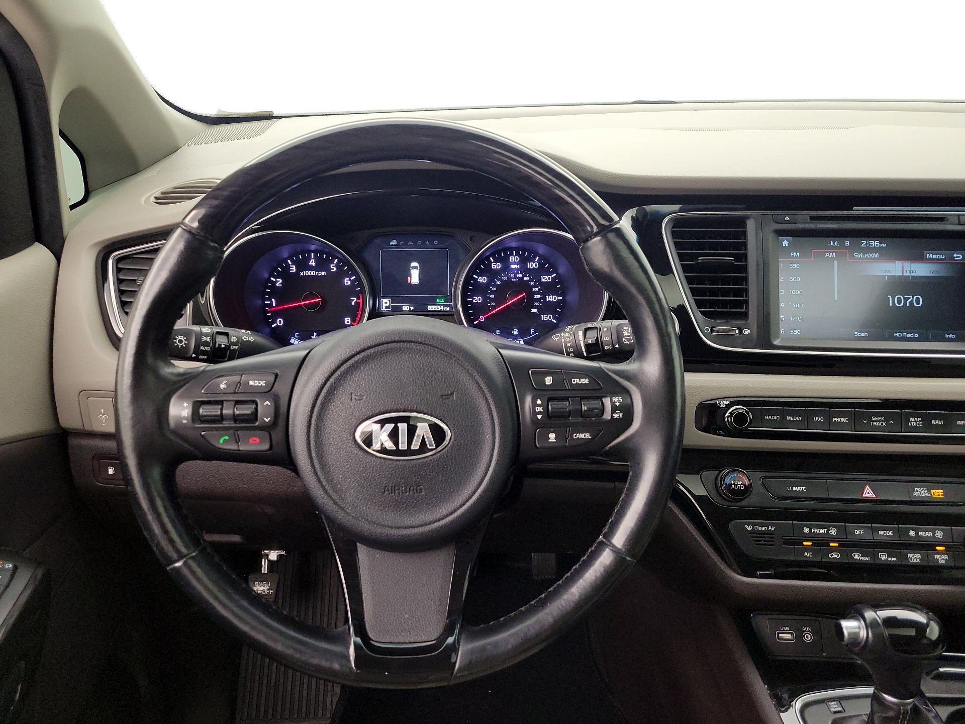 Thumbnail: 2015 Kia Sedona - 10