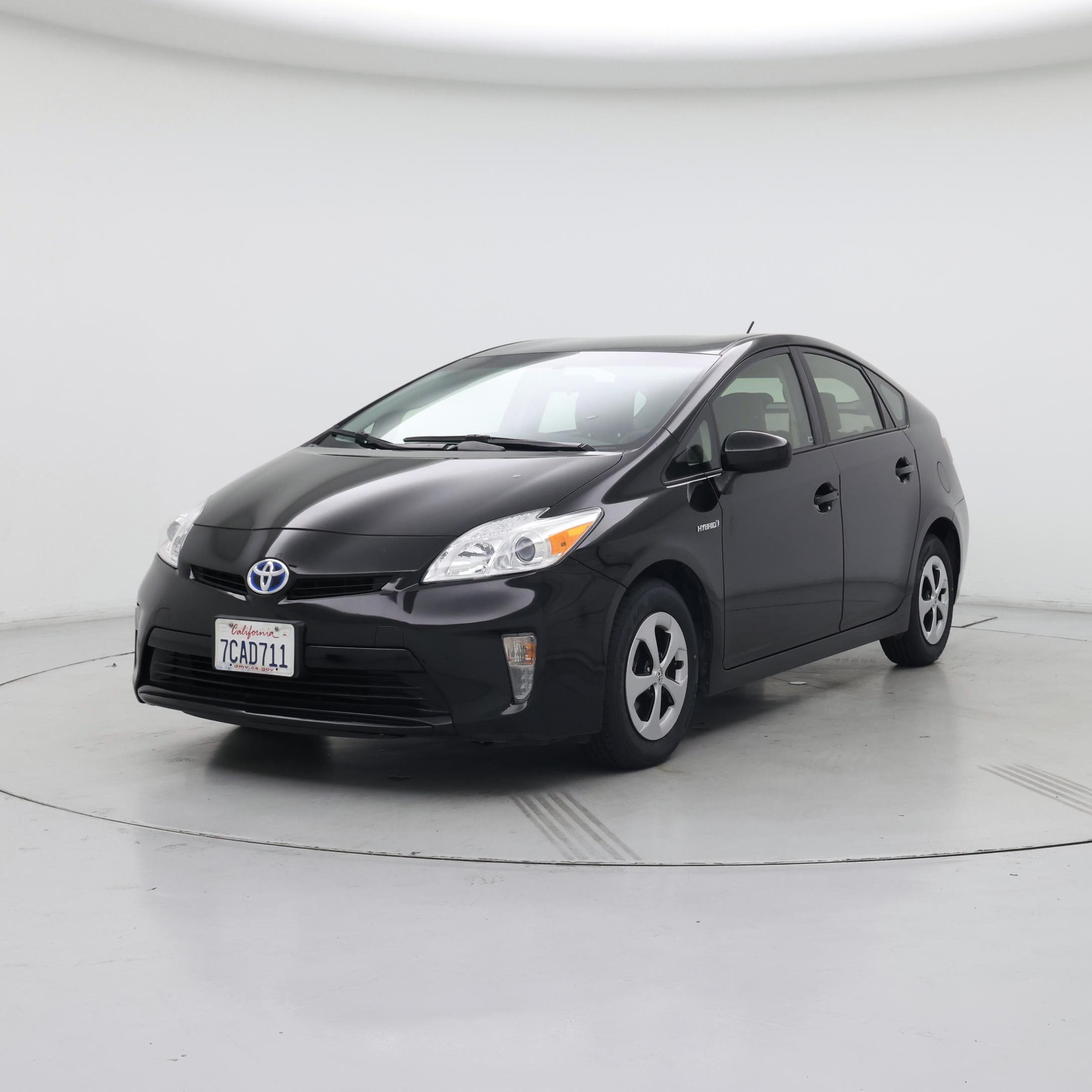 Thumbnail: 2013 Toyota Prius - 4