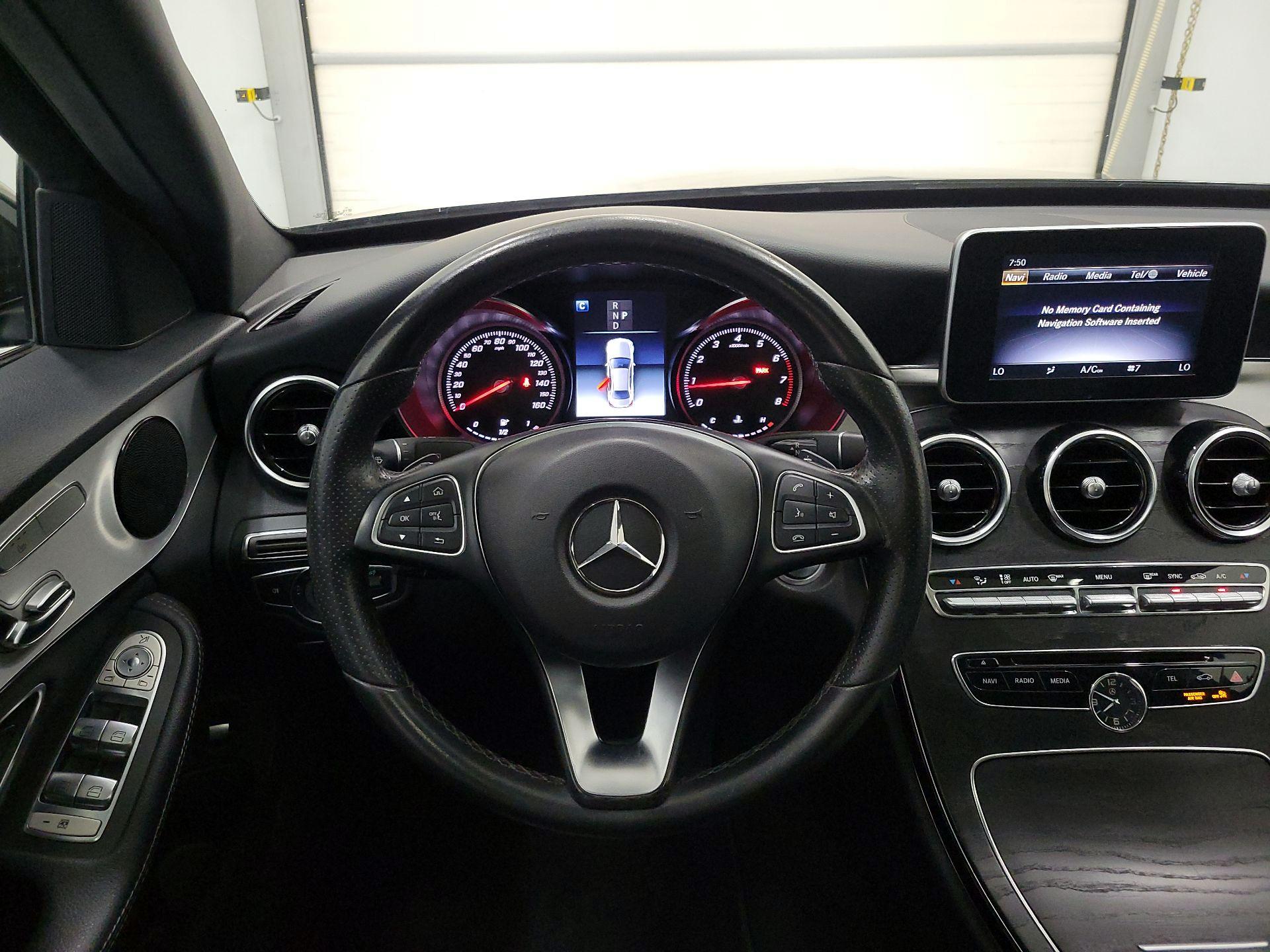 Thumbnail: 2018 Mercedes-Benz C-Class - 10