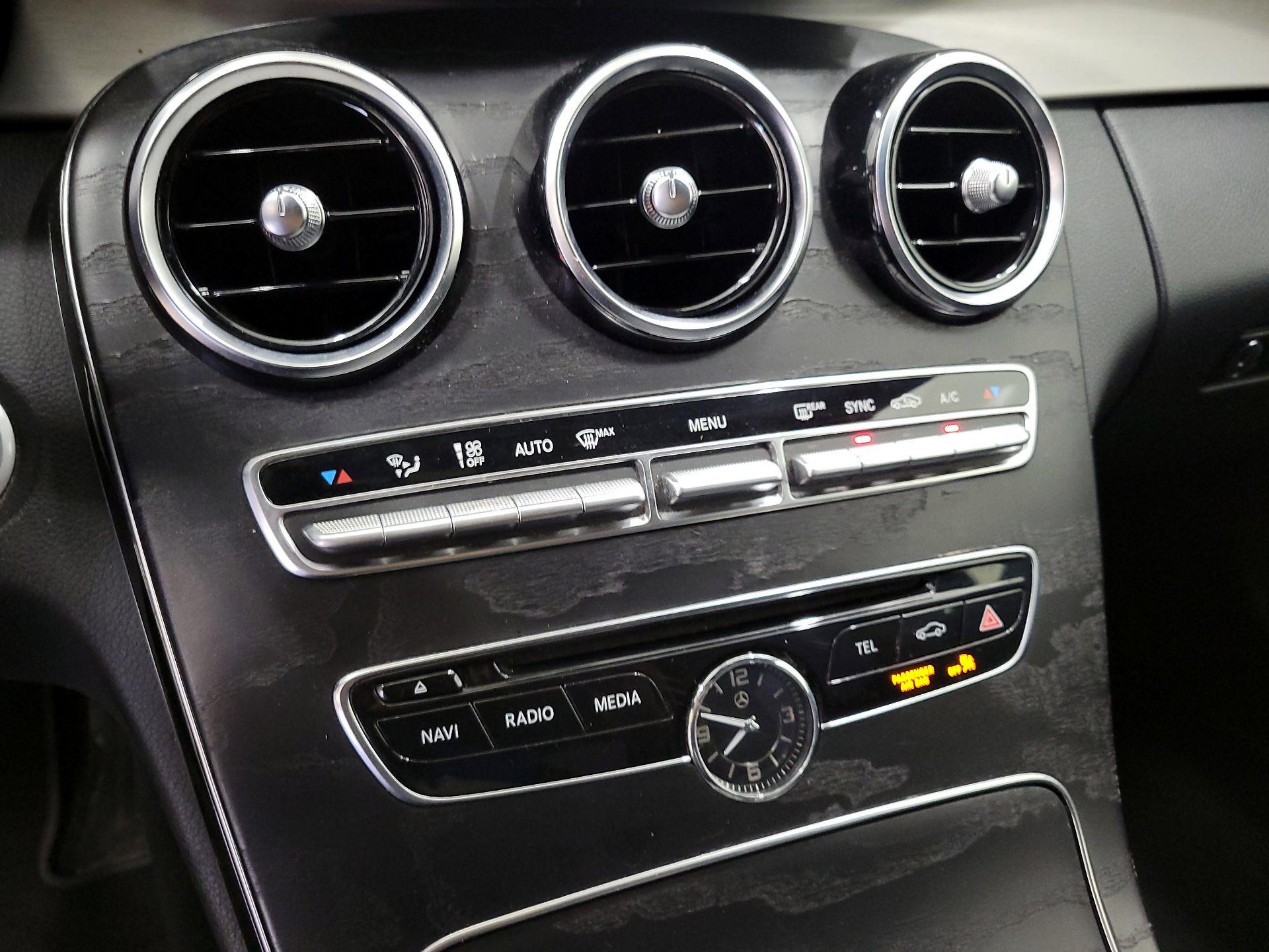 Thumbnail: 2018 Mercedes-Benz C-Class - 16