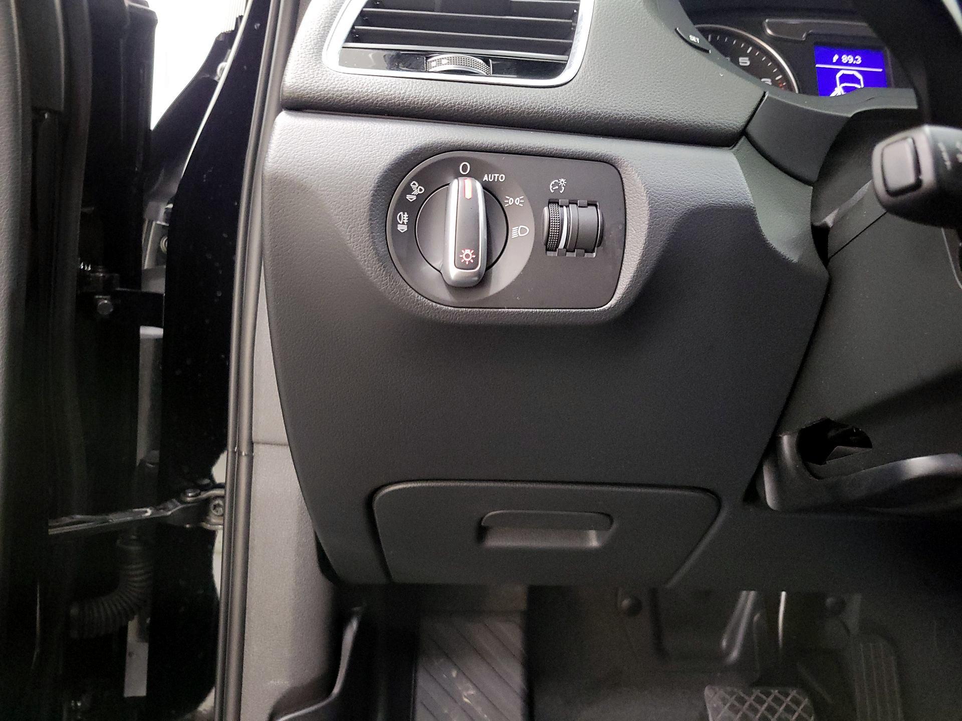 Thumbnail: 2016 Audi Q3 - 13
