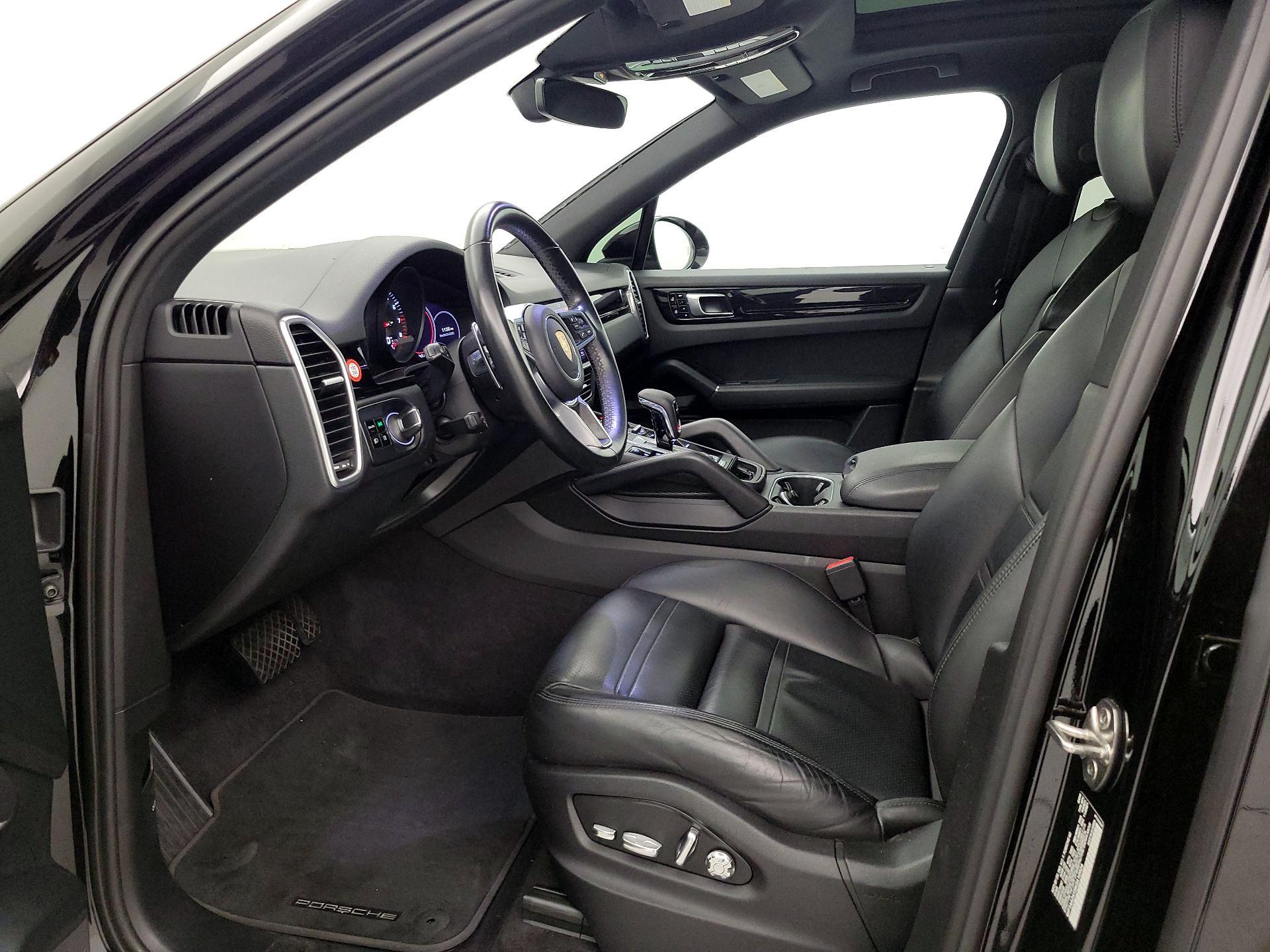 Thumbnail: 2019 Porsche Cayenne - 11