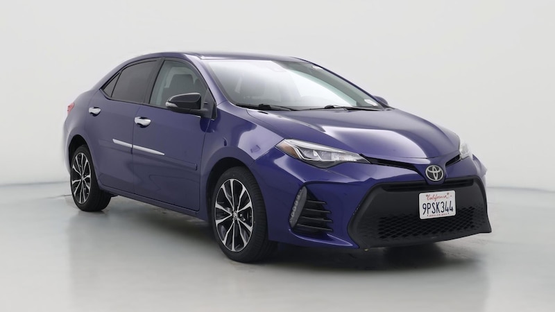 2017 Toyota Corolla SE Hero Image