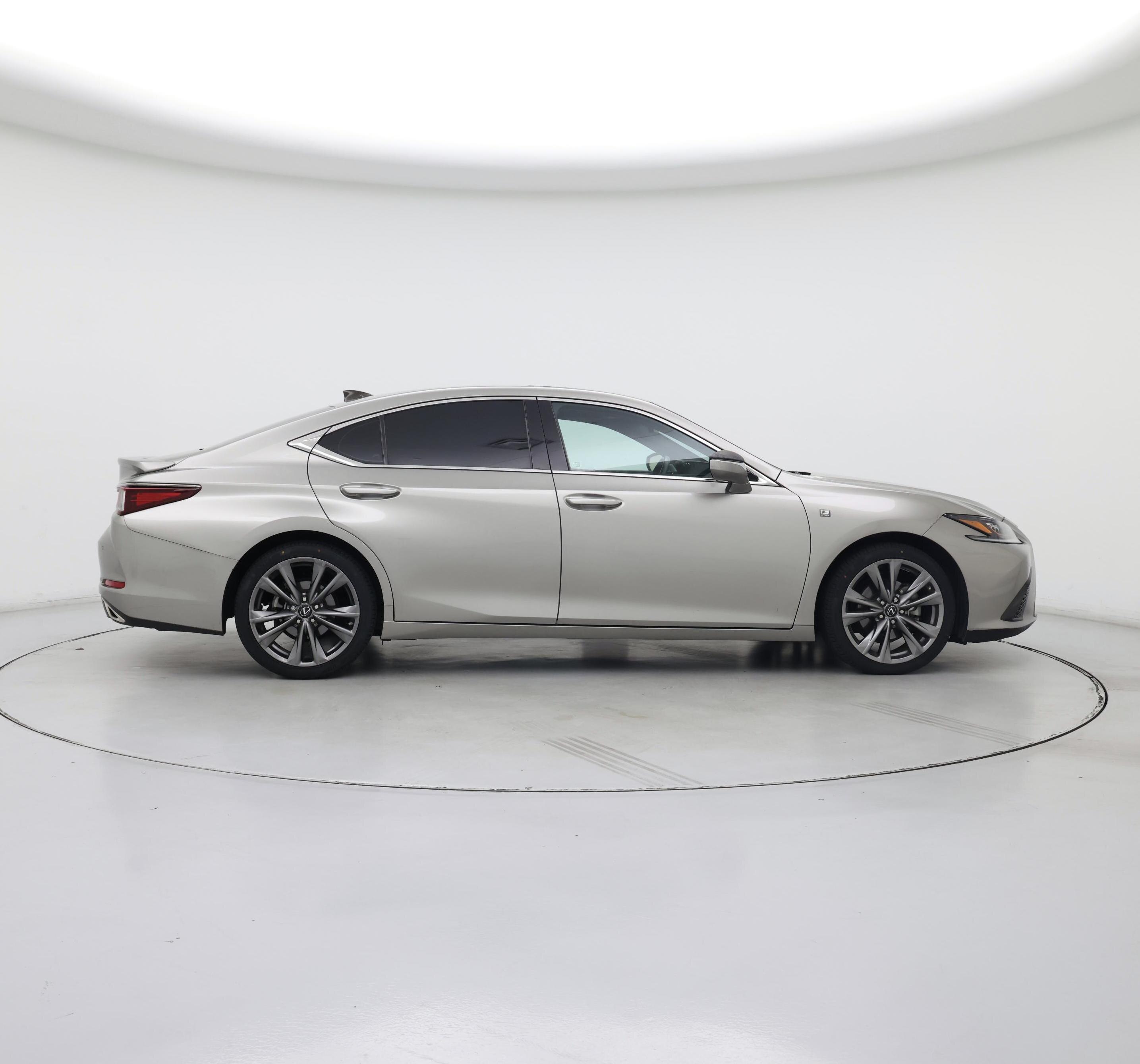 Thumbnail: 2019 Lexus ES - 7