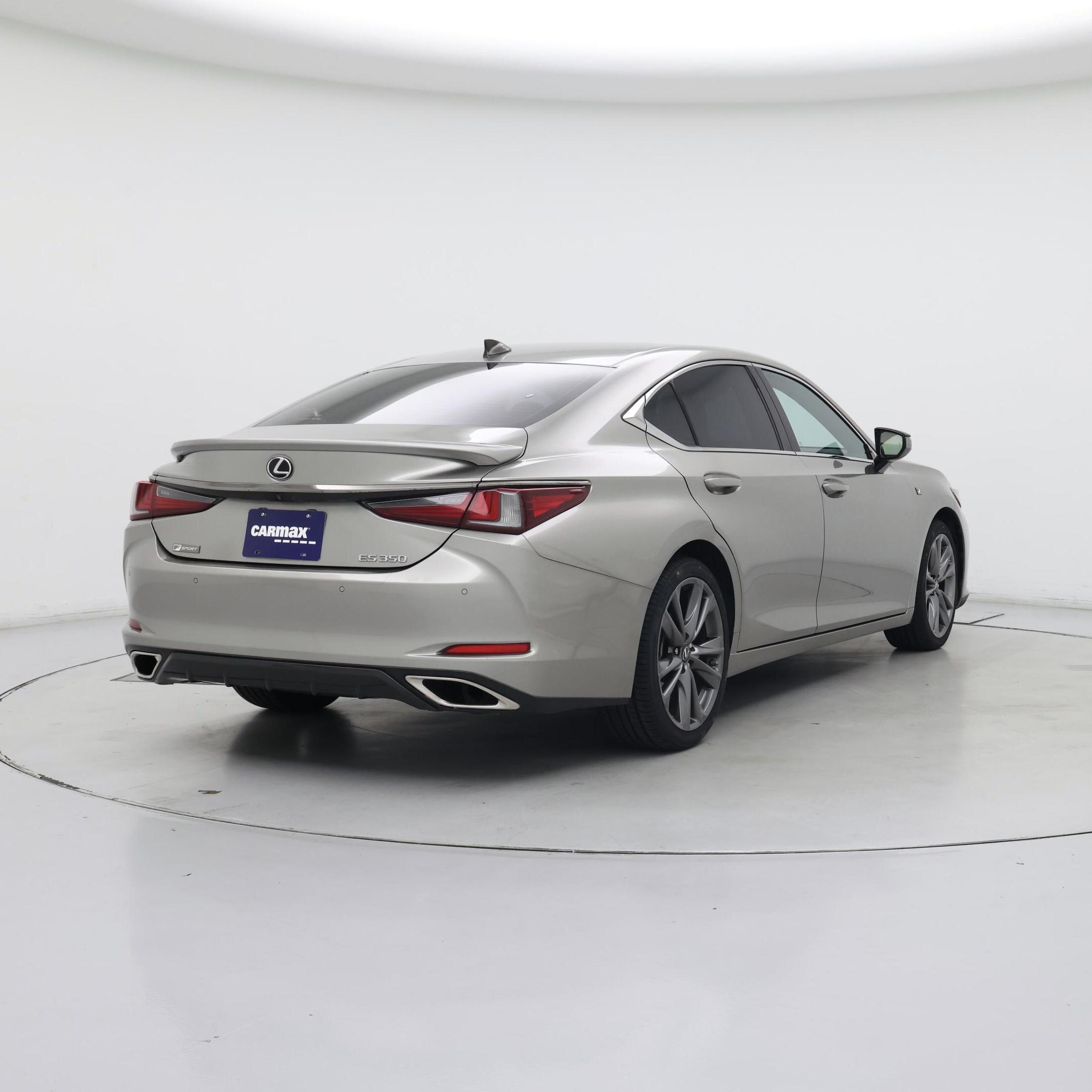 Thumbnail: 2019 Lexus ES - 8