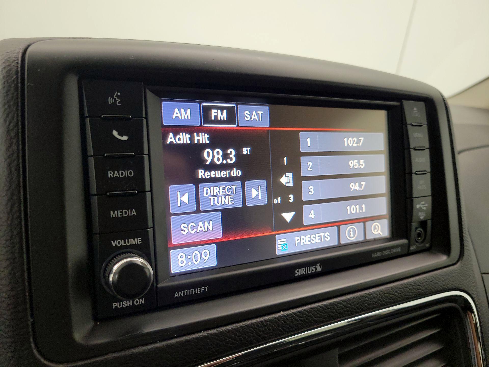 Thumbnail: 2016 Dodge Grand Caravan - 15