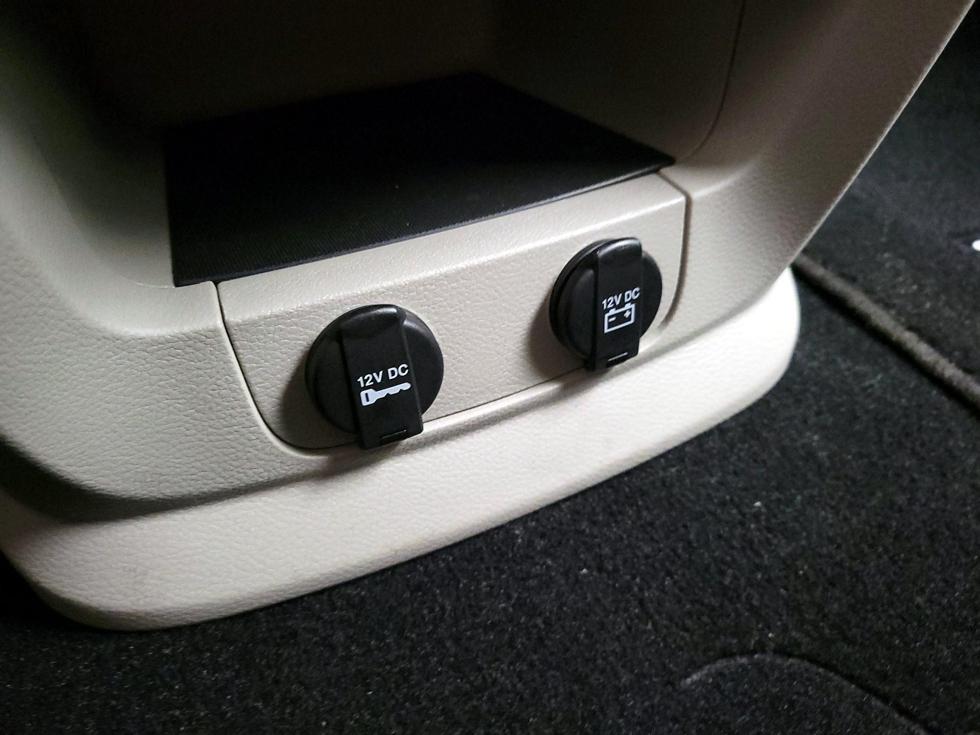 Thumbnail: 2016 Dodge Grand Caravan - 18