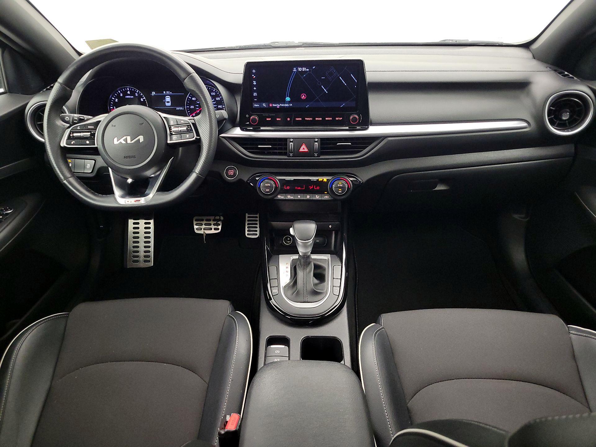 Thumbnail: 2023 Kia Forte - 9