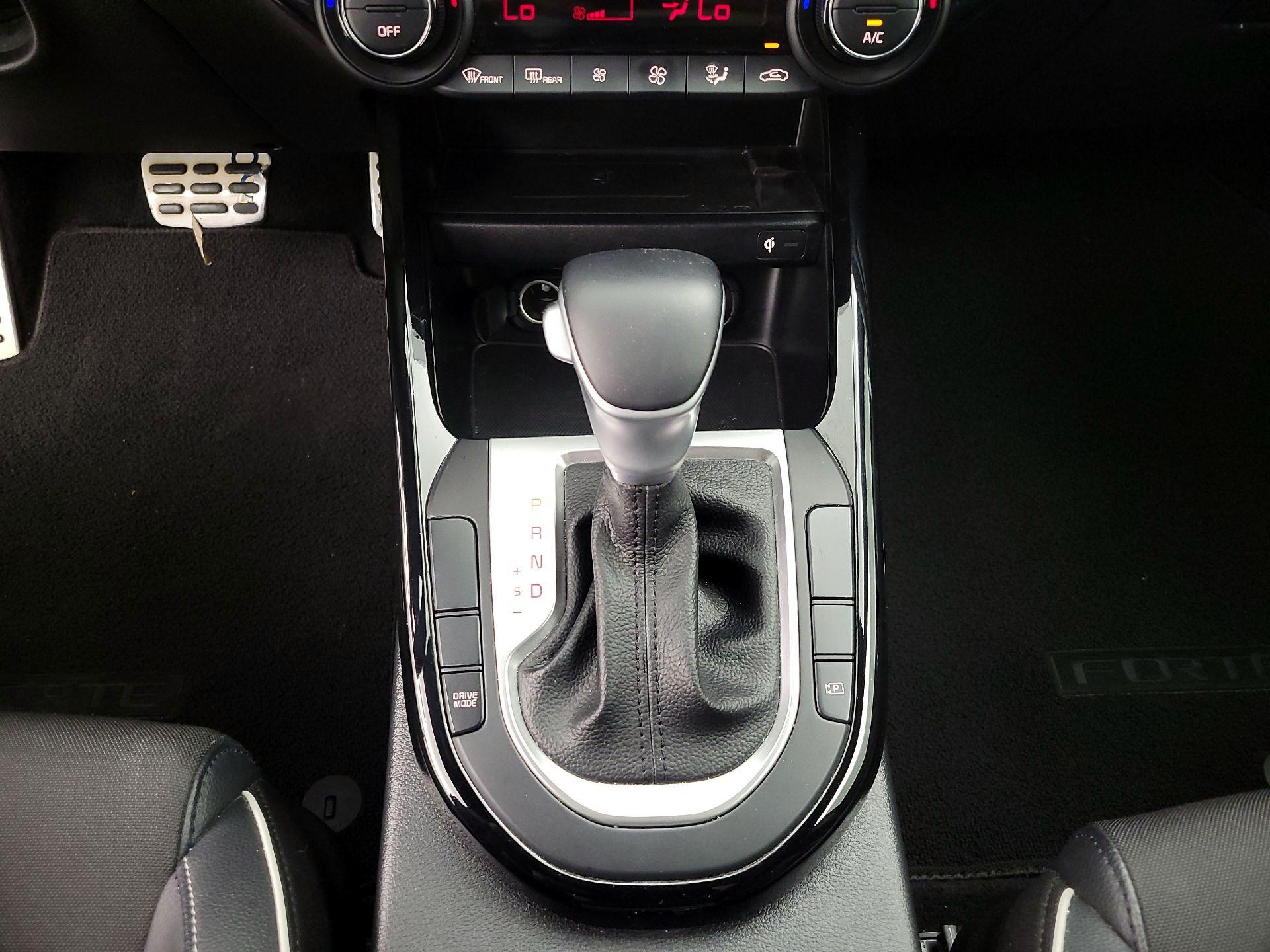 Thumbnail: 2023 Kia Forte - 18