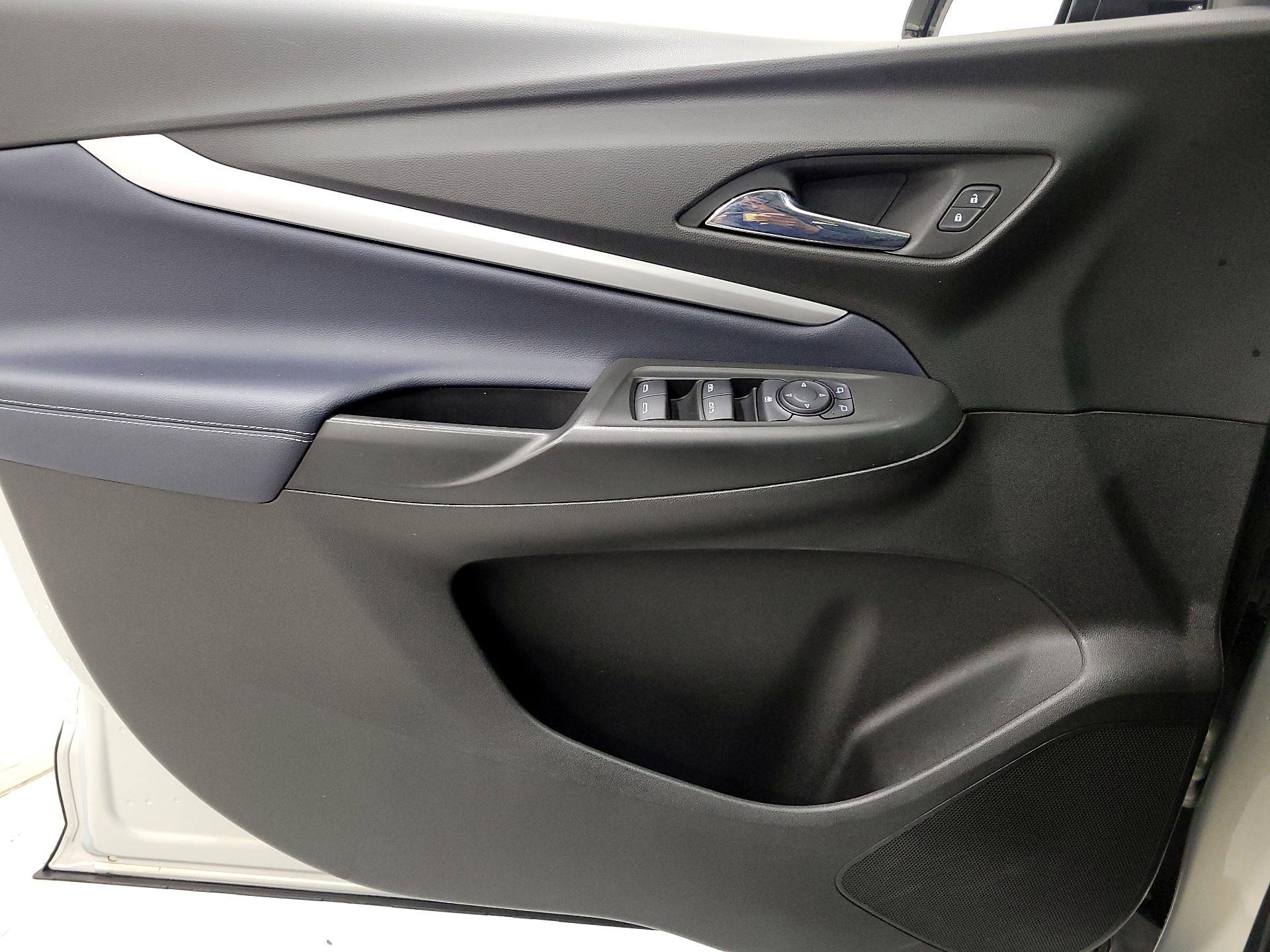 Thumbnail: 2022 Chevrolet Bolt EUV - 12
