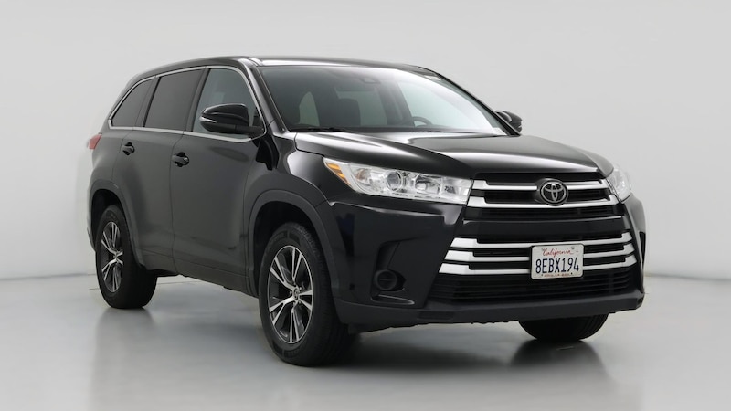 2018 Toyota Highlander LE Hero Image