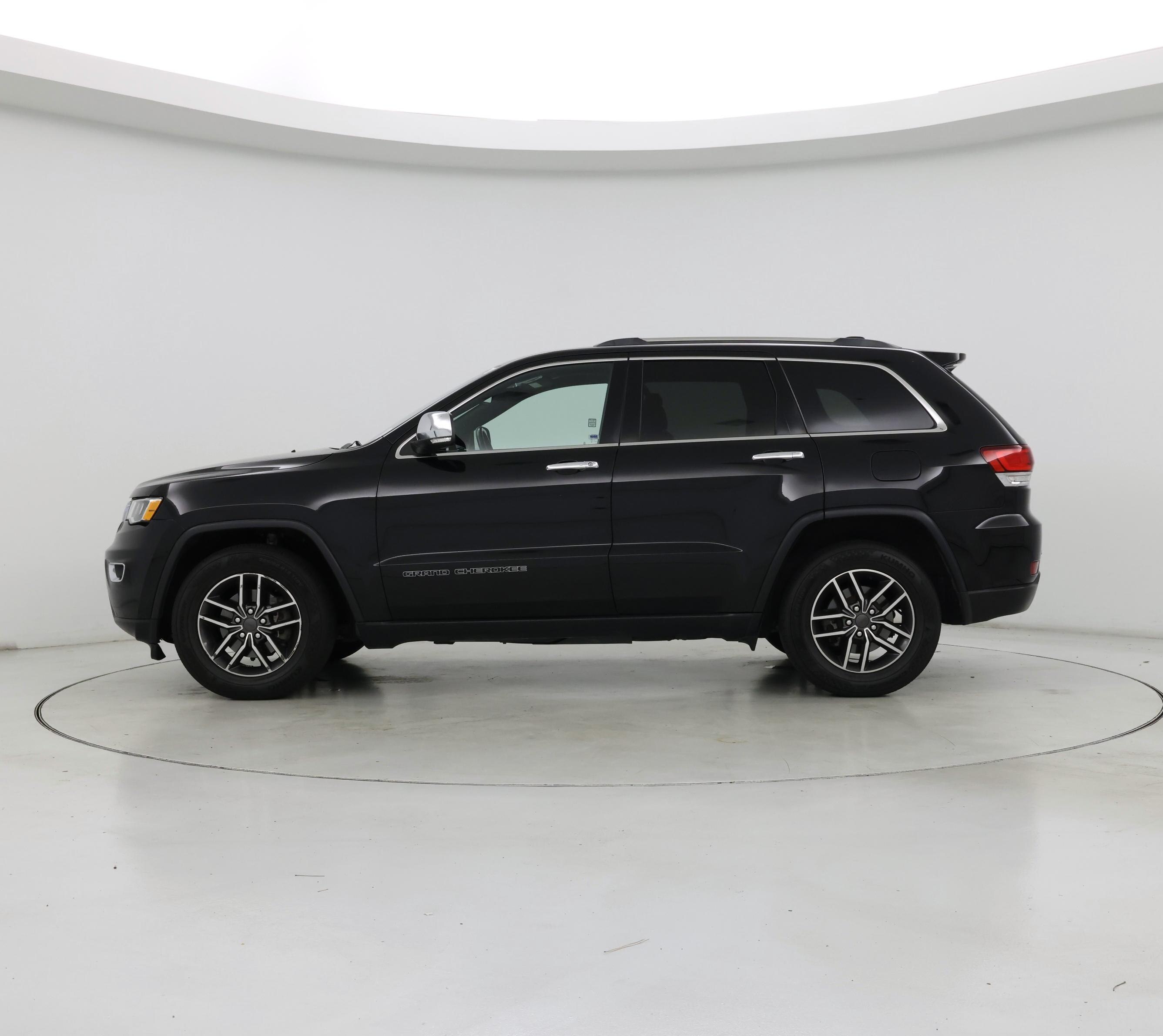 Thumbnail: 2020 Jeep Grand Cherokee - 3