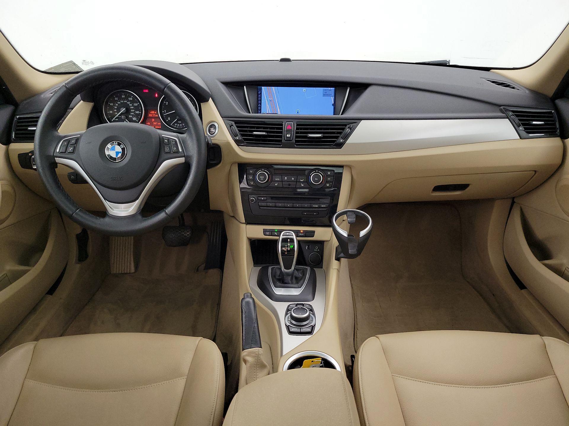 Thumbnail: 2015 BMW X1 - 9