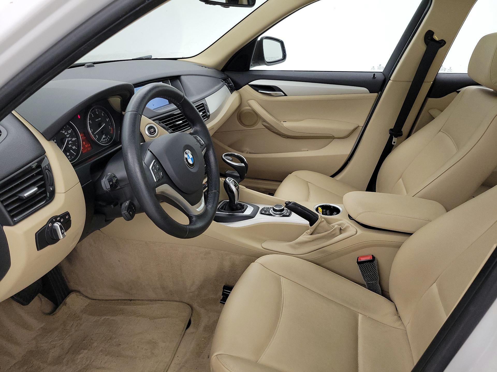 Thumbnail: 2015 BMW X1 - 11