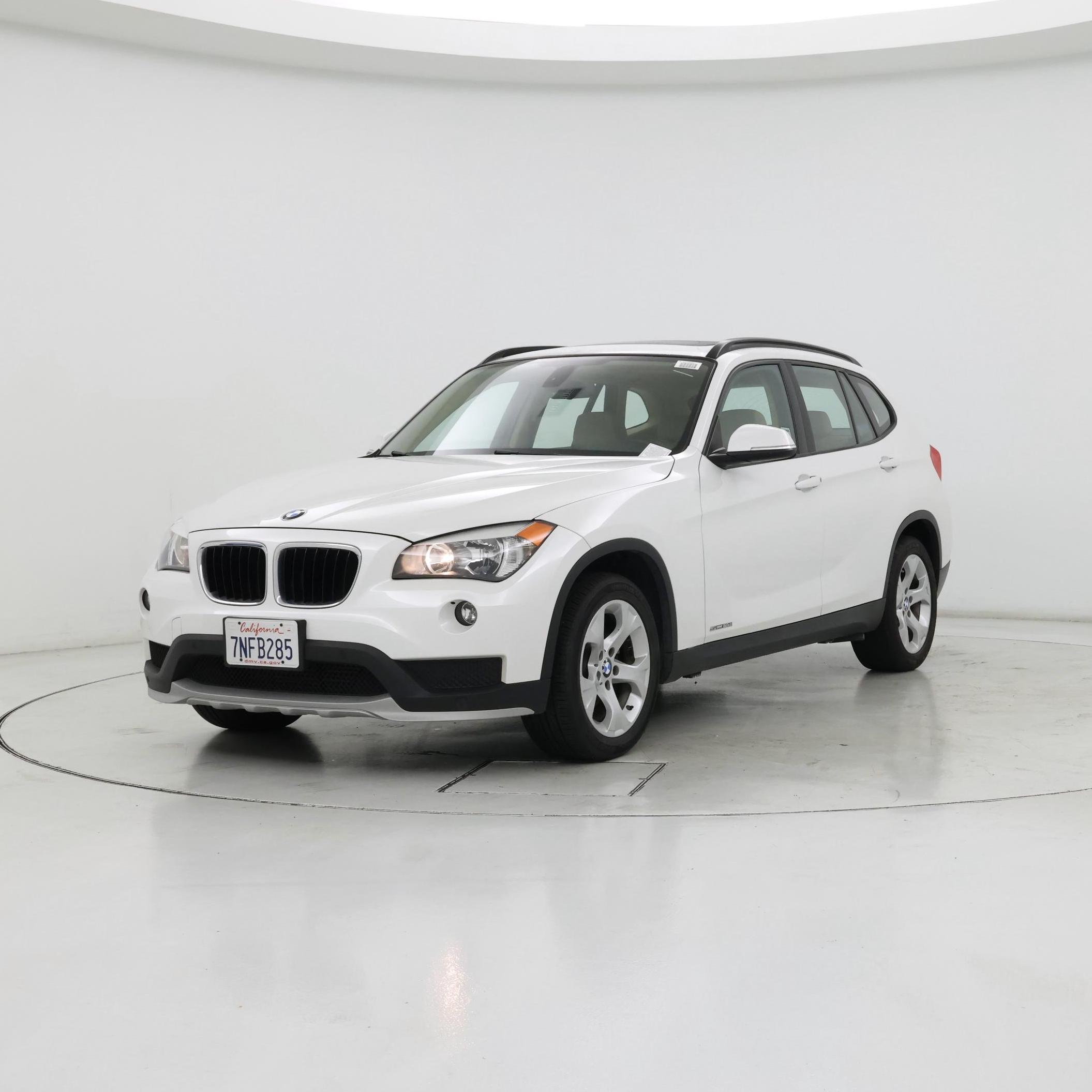 Thumbnail: 2015 BMW X1 - 4