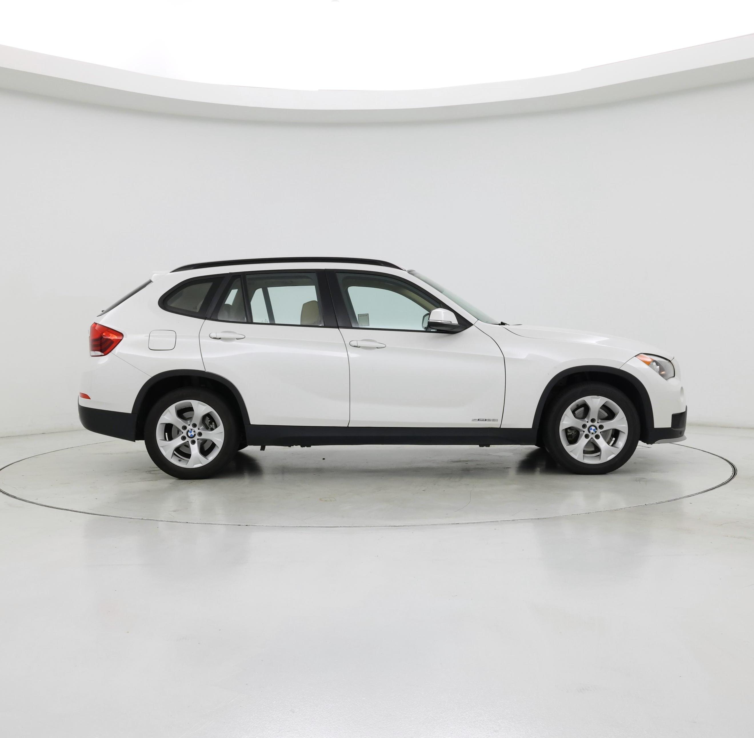Thumbnail: 2015 BMW X1 - 7