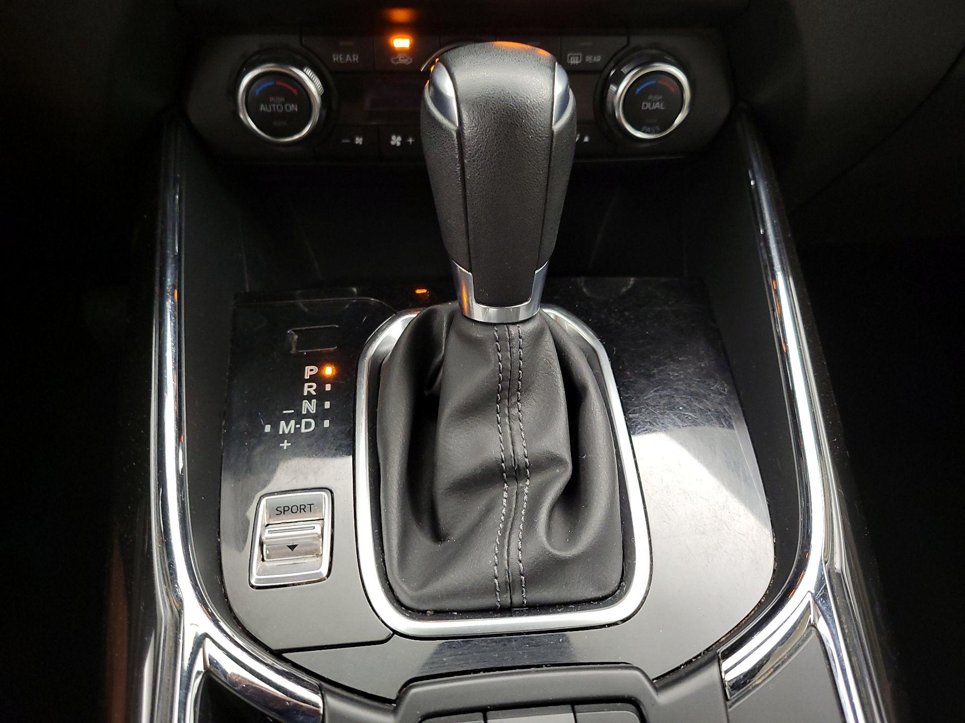 Thumbnail: 2016 Mazda CX-9 - 18