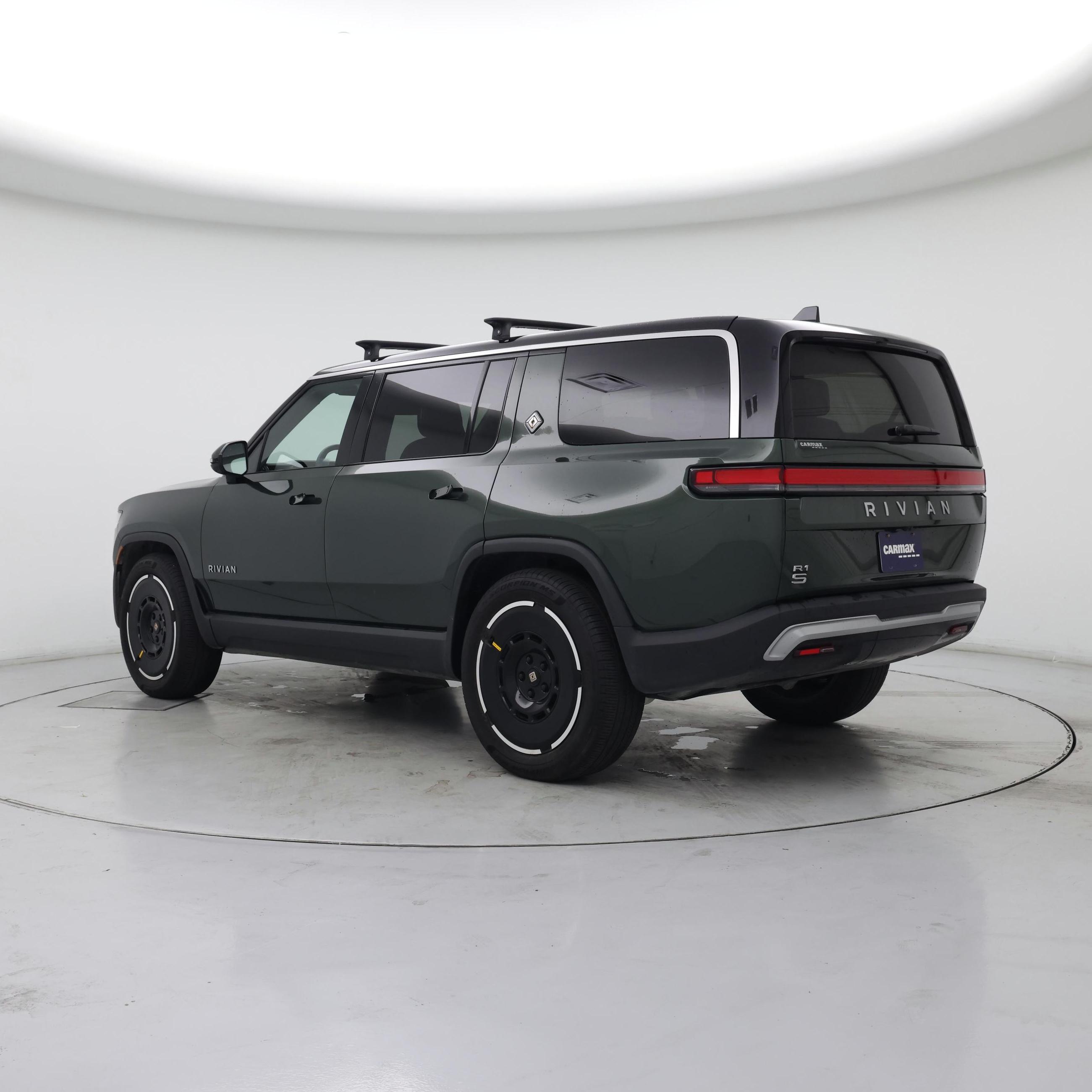 Thumbnail: 2025 Rivian R1S - 2