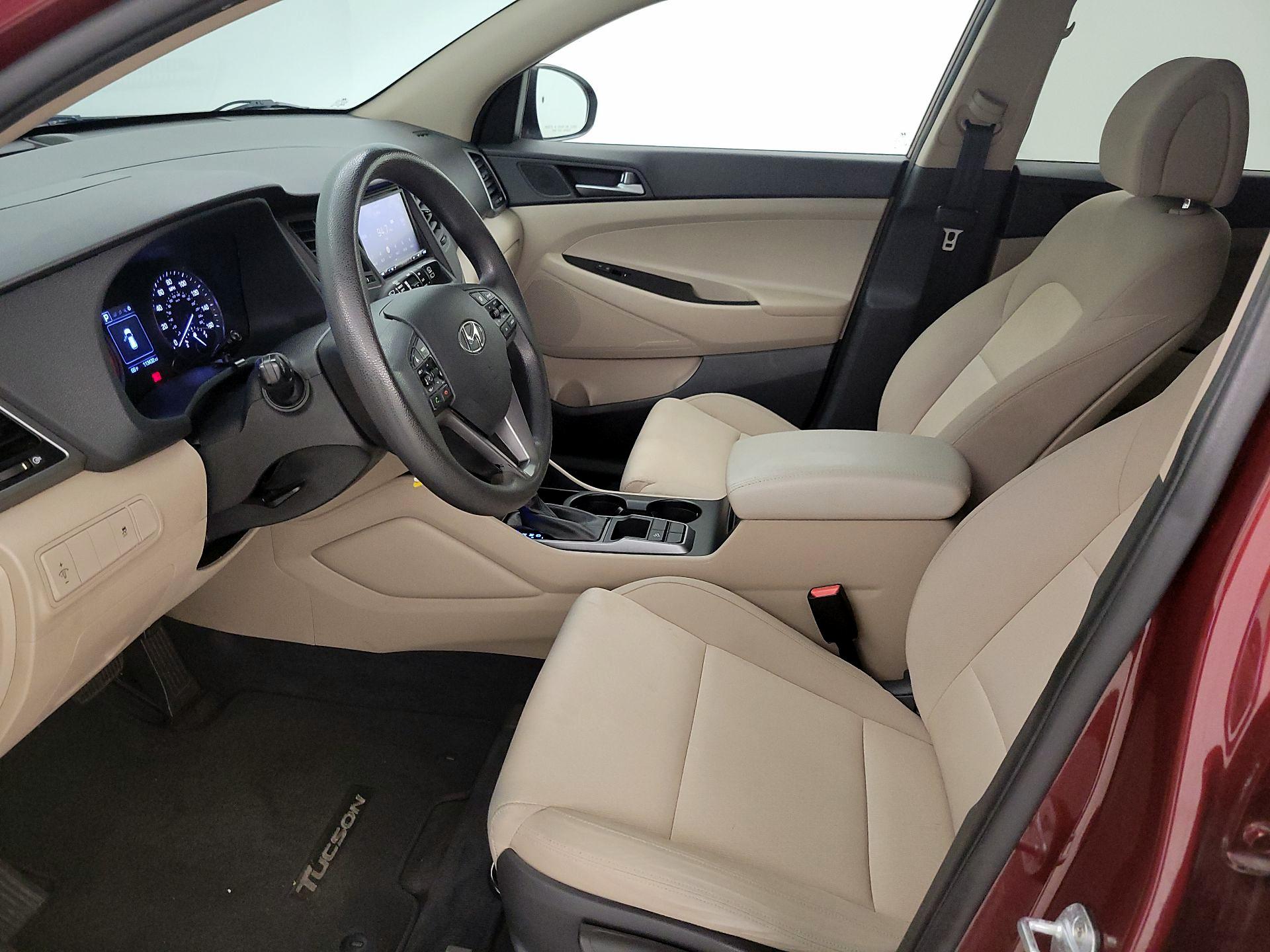 Thumbnail: 2017 Hyundai Tucson - 11