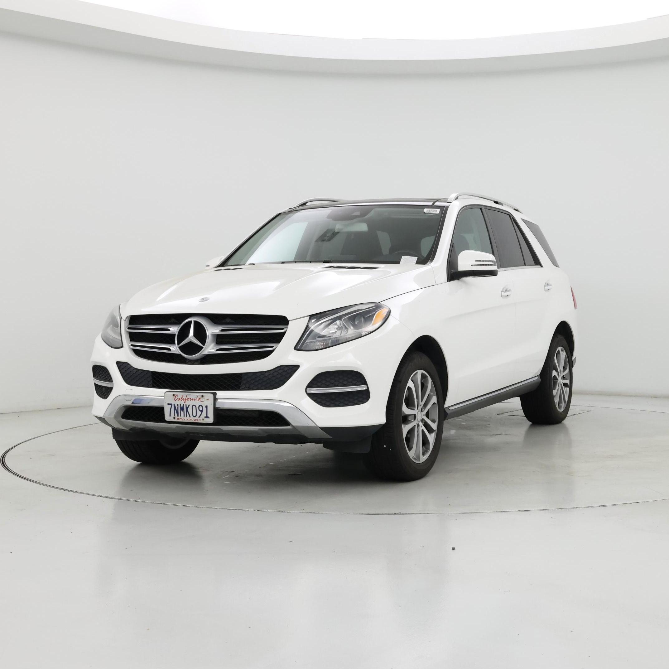Thumbnail: 2016 Mercedes-Benz GLE - 4