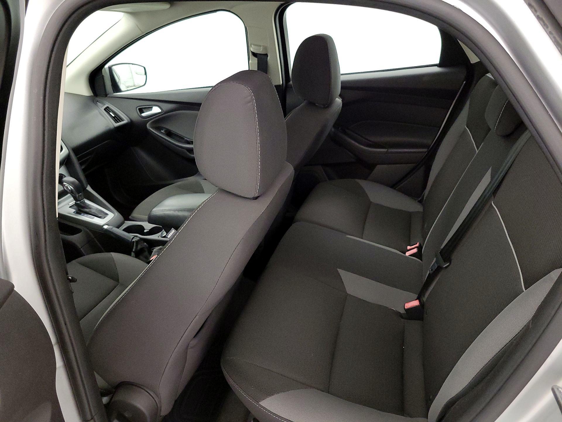 Thumbnail: 2013 Ford Focus - 18
