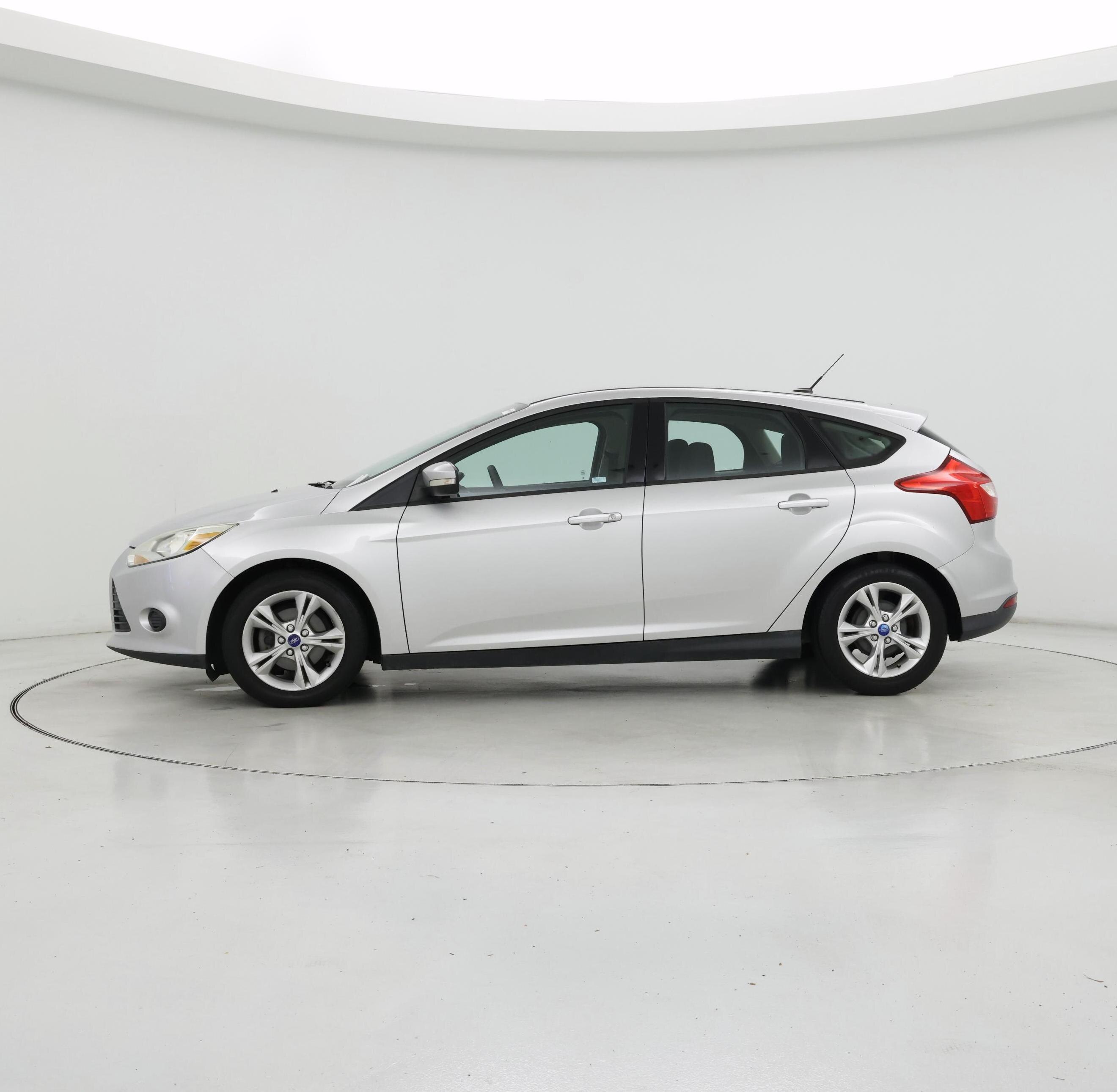 Thumbnail: 2013 Ford Focus - 3