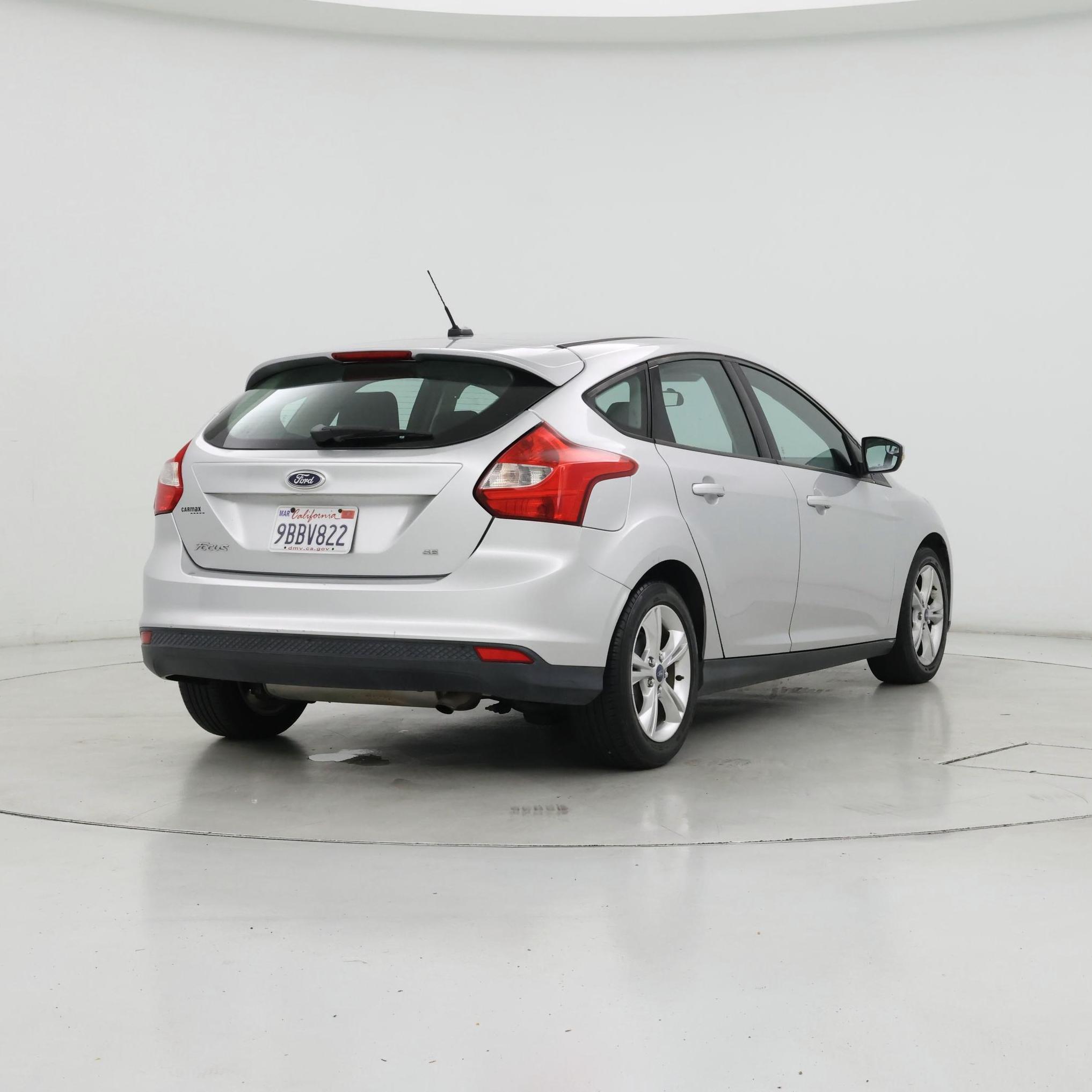 Thumbnail: 2013 Ford Focus - 8