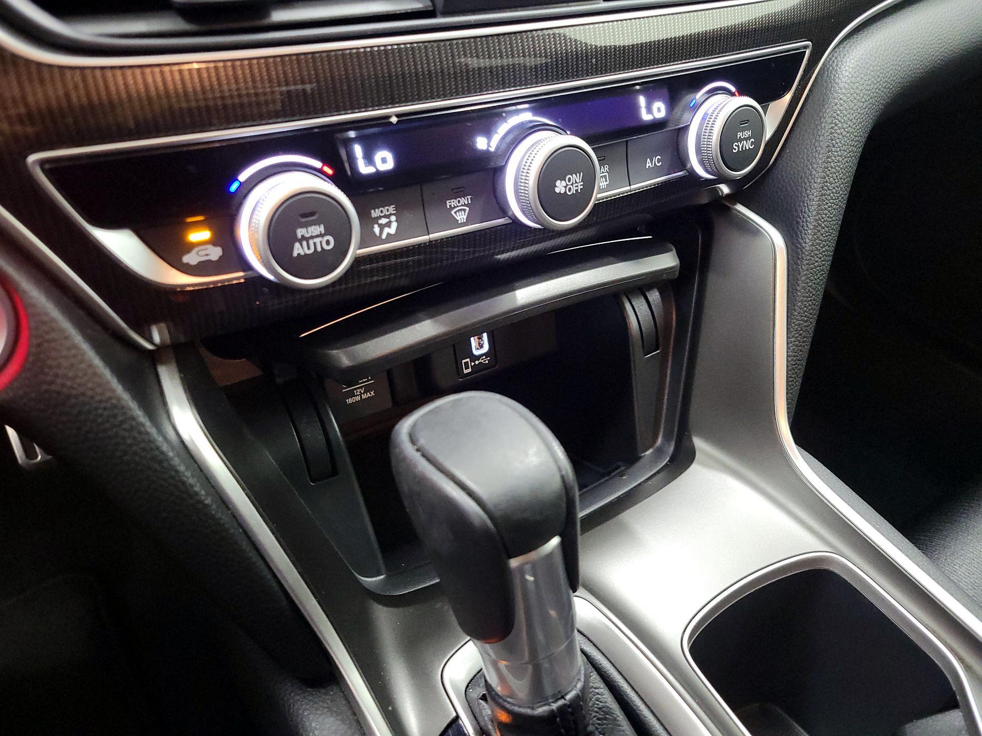 Thumbnail: 2020 Honda Accord - 16
