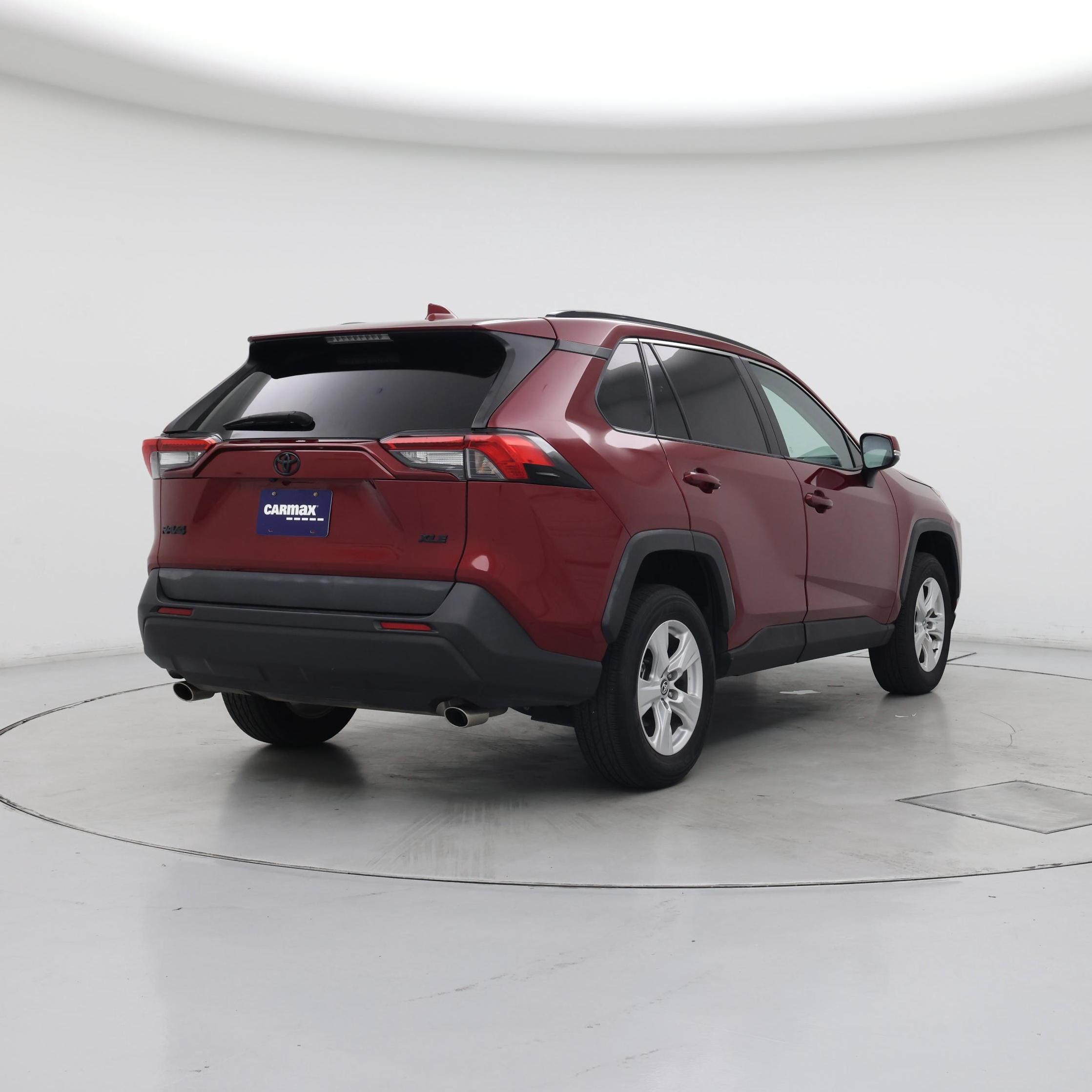Thumbnail: 2021 Toyota RAV4 - 8