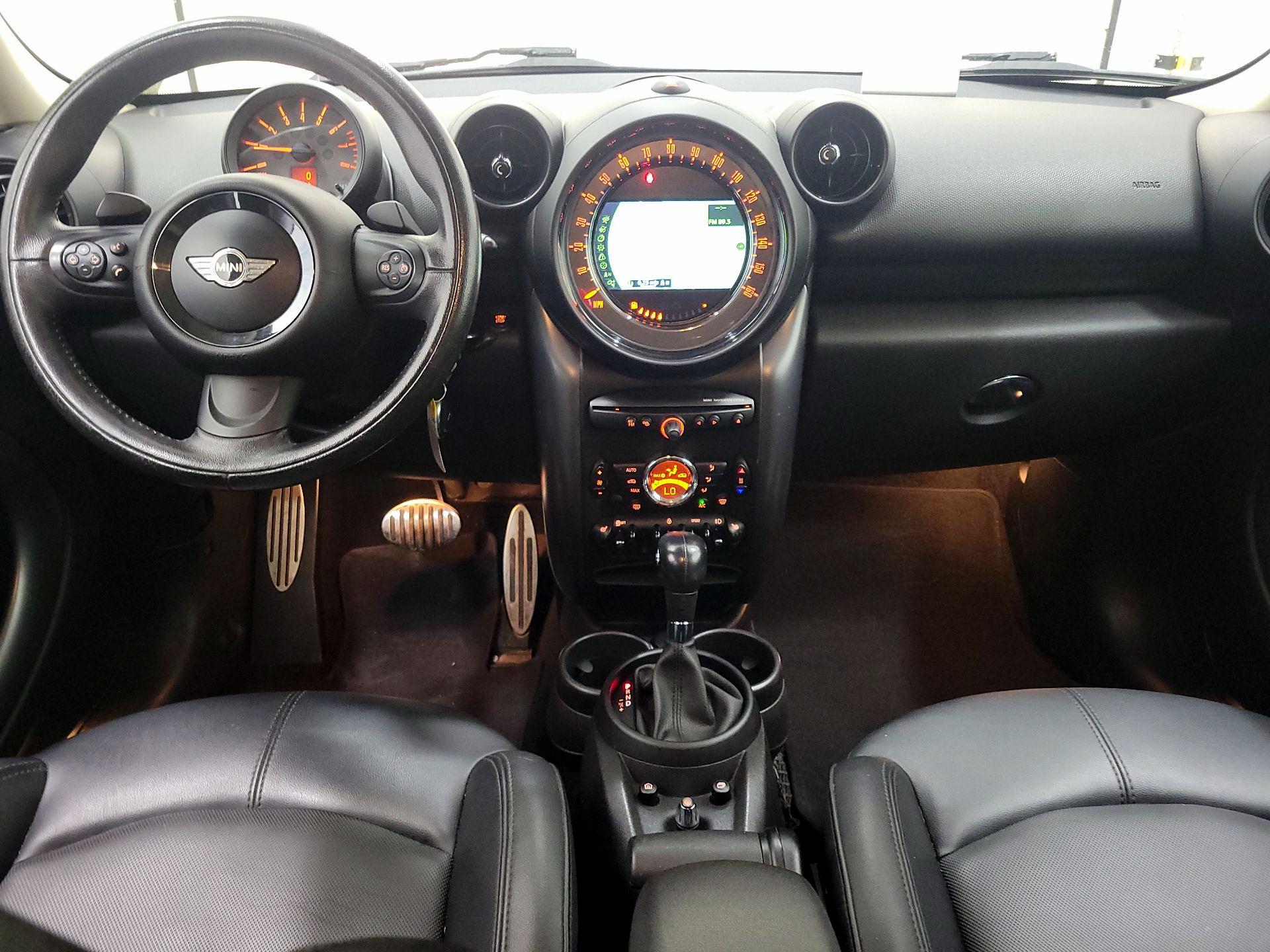 Thumbnail: 2015 MINI Cooper Countryman - 9