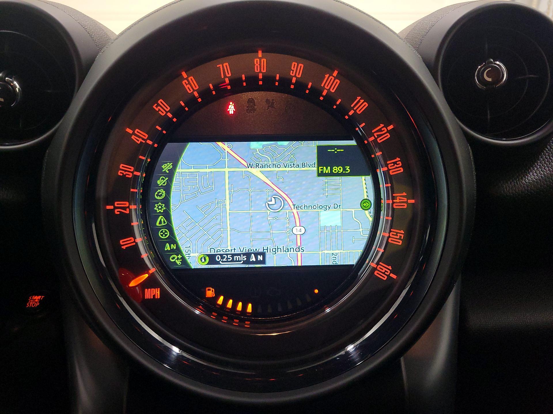 Thumbnail: 2015 MINI Cooper Countryman - 13