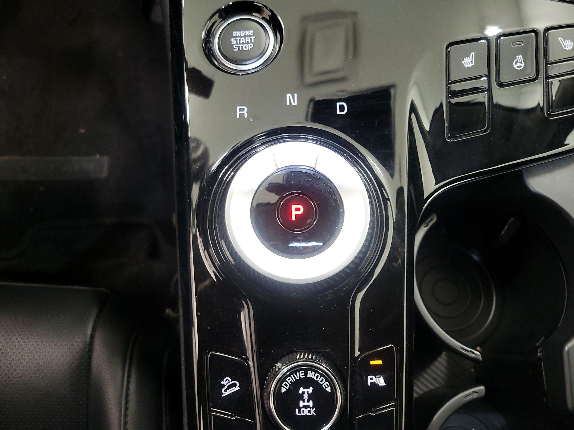 Thumbnail: 2023 Kia Sportage - 16