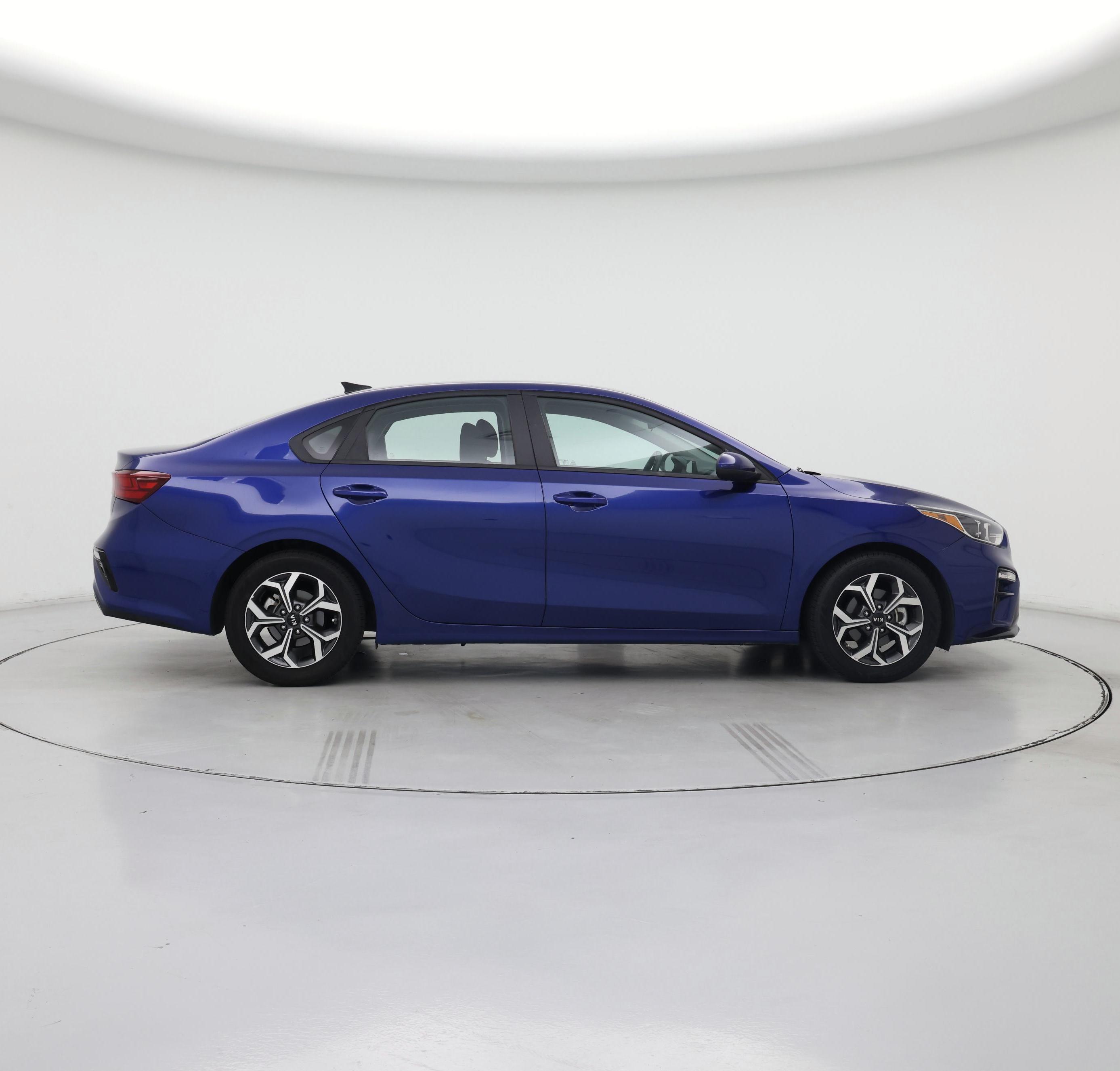 Thumbnail: 2021 Kia Forte - 7
