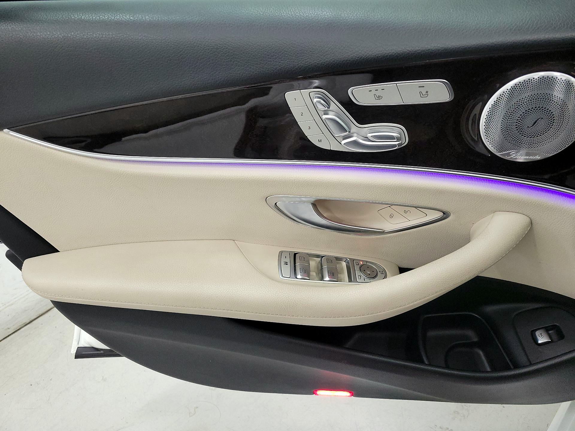 Thumbnail: 2020 Mercedes-Benz E-Class - 12