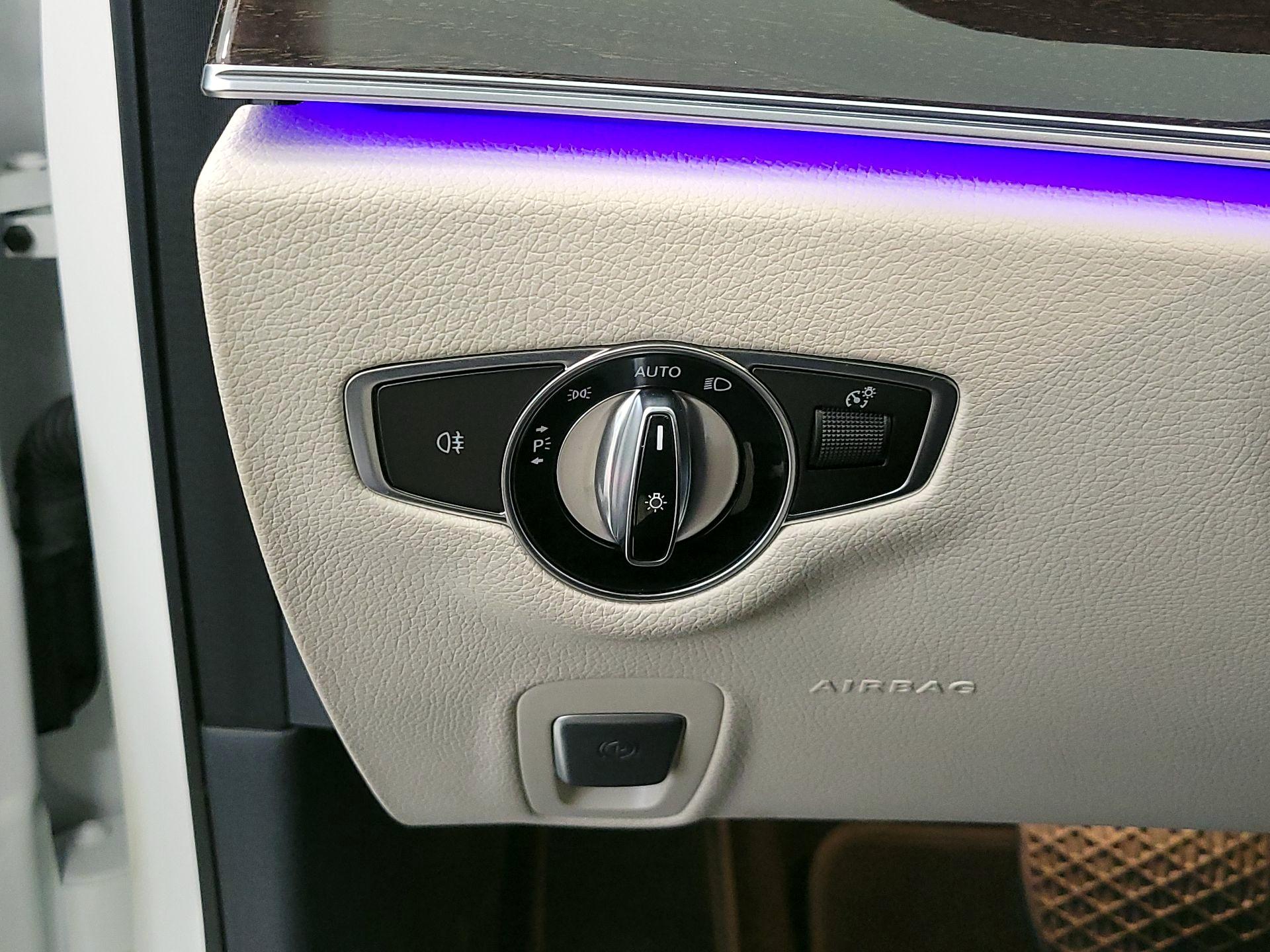Thumbnail: 2020 Mercedes-Benz E-Class - 13
