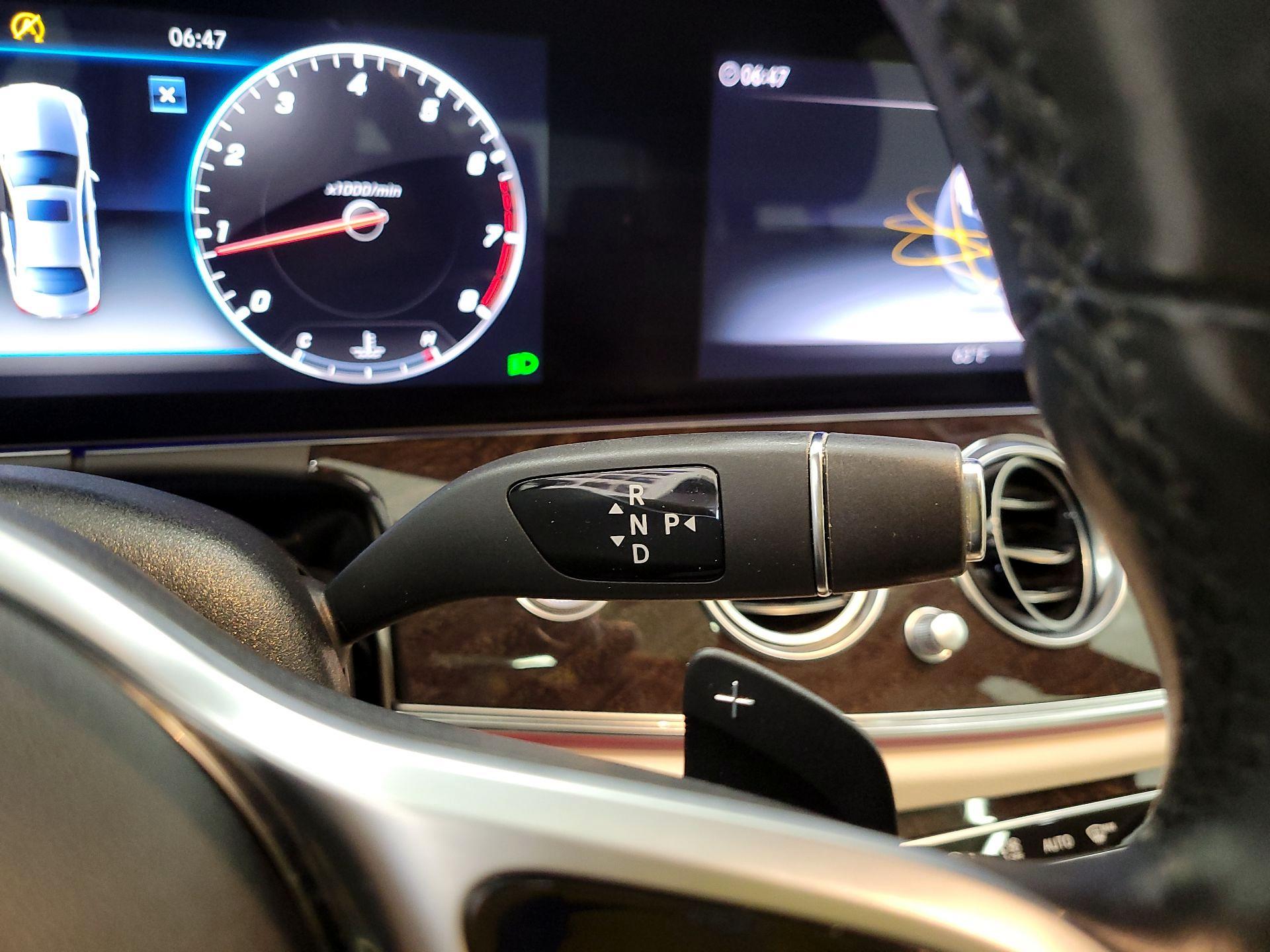 Thumbnail: 2020 Mercedes-Benz E-Class - 18