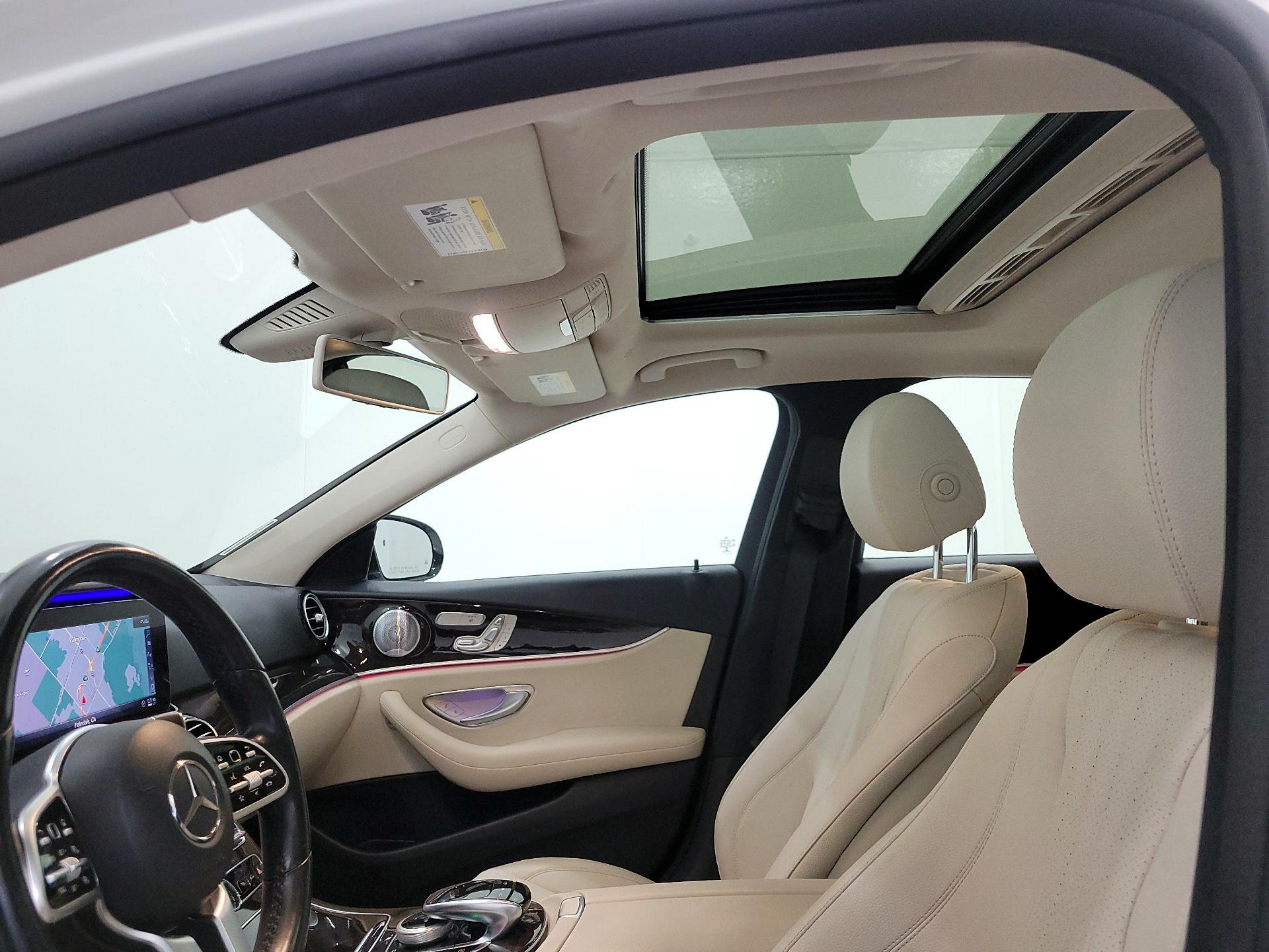 Thumbnail: 2020 Mercedes-Benz E-Class - 20
