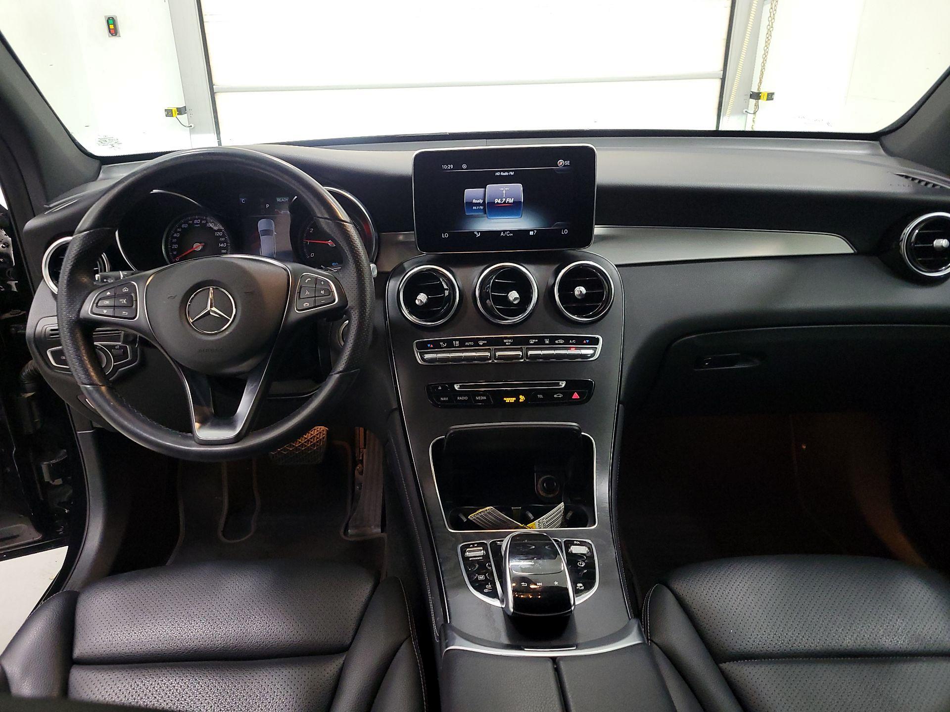 Thumbnail: 2019 Mercedes-Benz GLC - 9